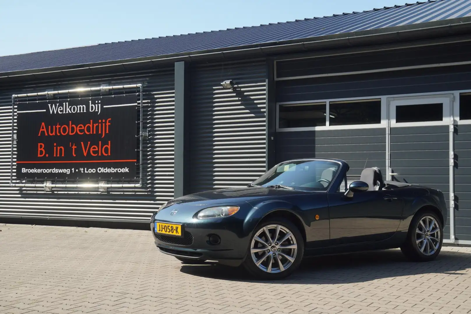 Mazda MX-5 1.8 Exclusive AIRCO 17 INCH APK 03-2026 Groen - 1