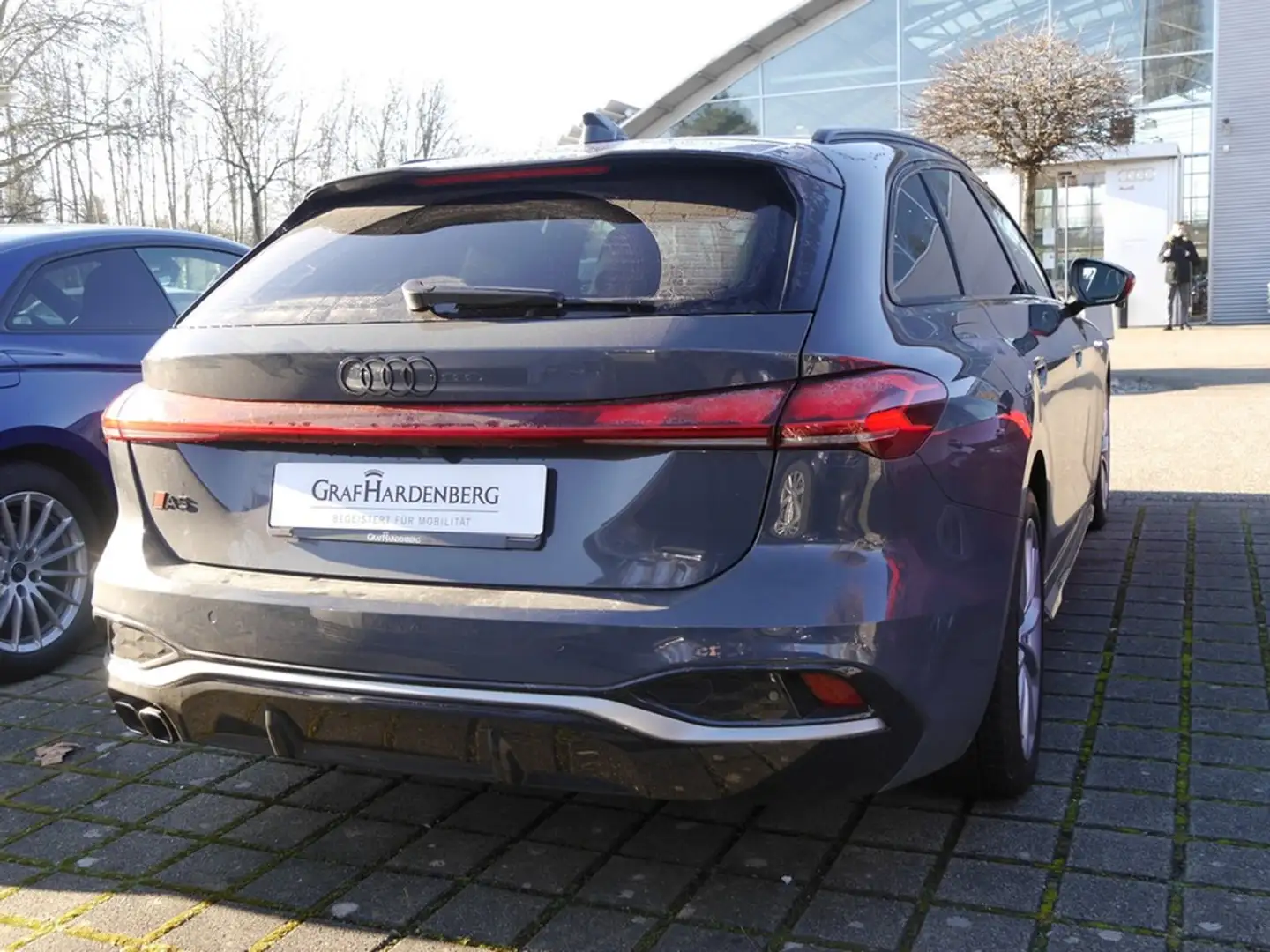 Audi A5 Avant TDI quattro S tronic S line Navi Grau - 2
