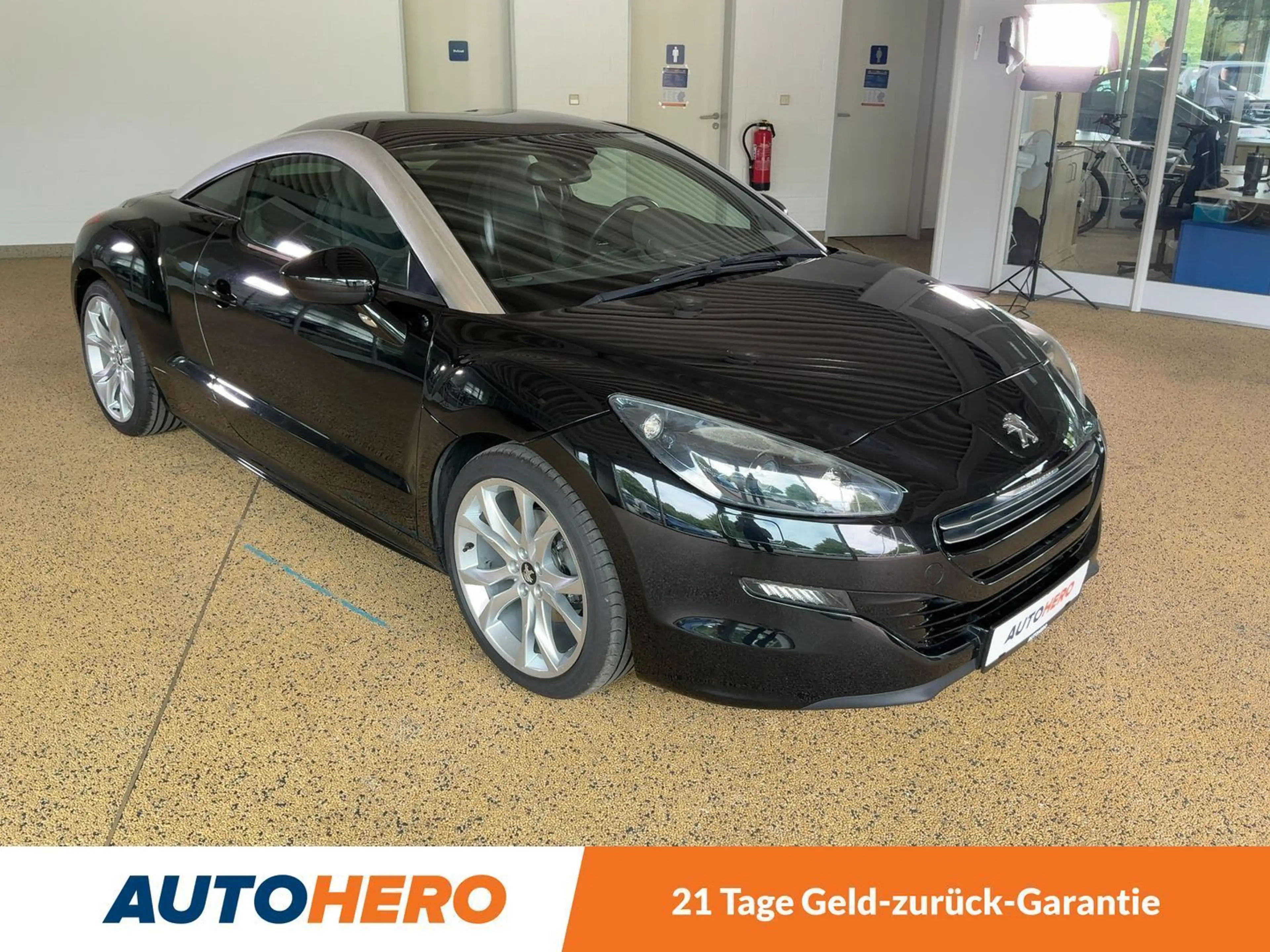 Peugeot RCZ 1.6 Turbo Basis *NAVI*BI-XENON*TEMPO*PDC*SHZ* — photo 8