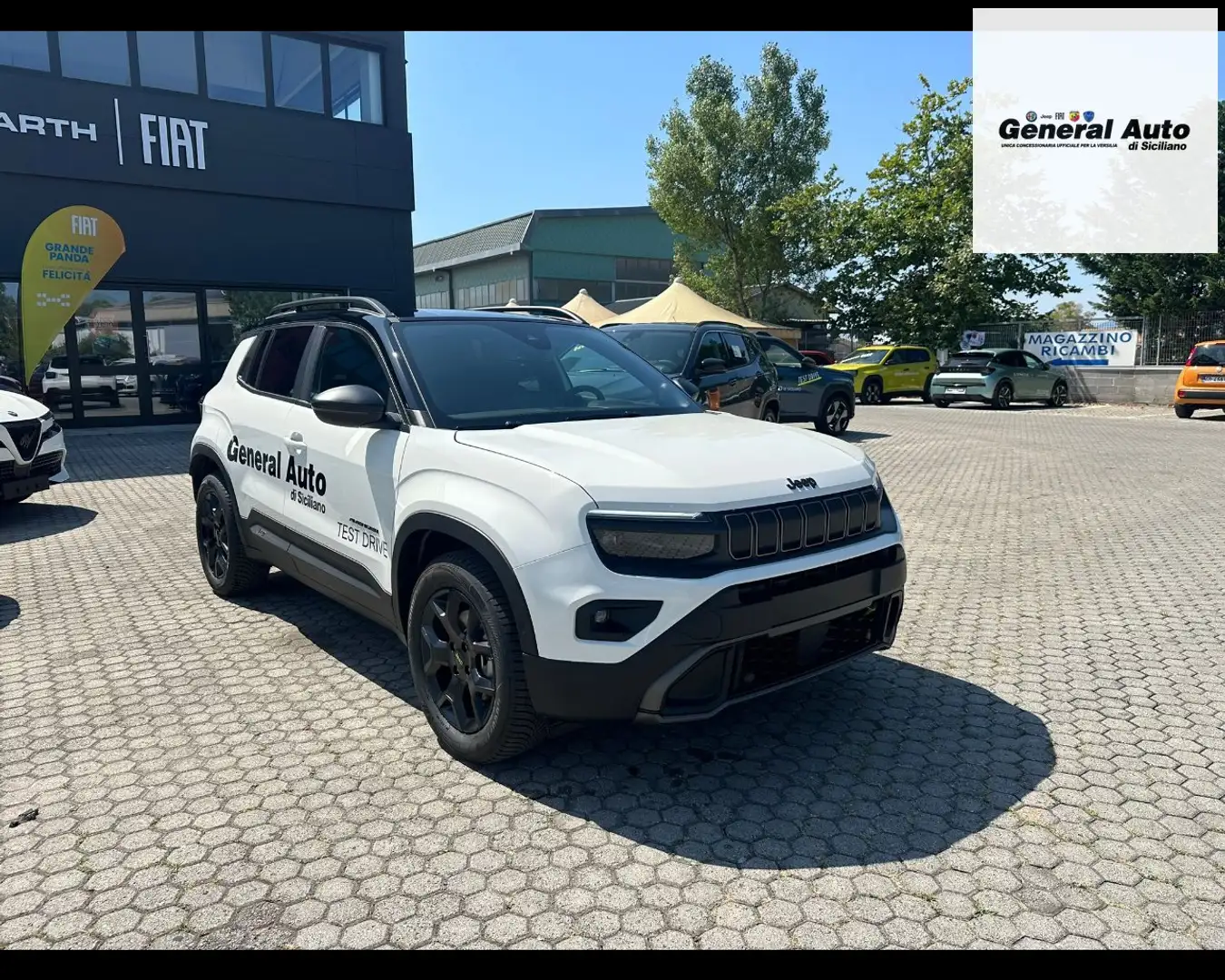 Jeep Avenger 4xe Hybrid 619 Overland 1.2 145cv 4xe Mhev Weiß - 1