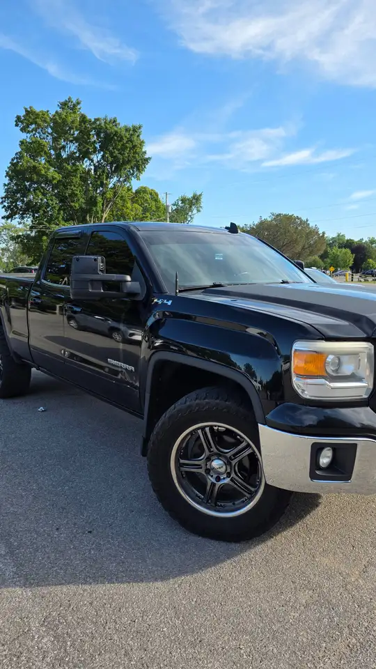 GMC Sierra 1500 снимка GMC Sierra 1500