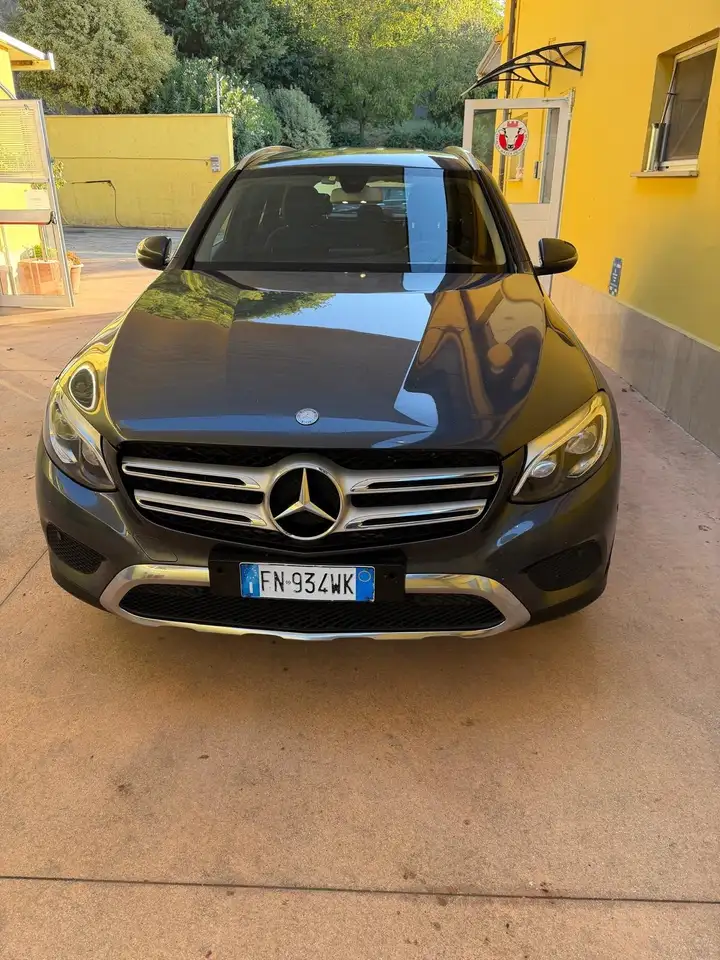 Mercedes-Benz GLC 220