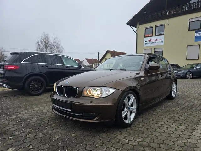 BMW 120 1 Limousine 120d / TÜV NEU