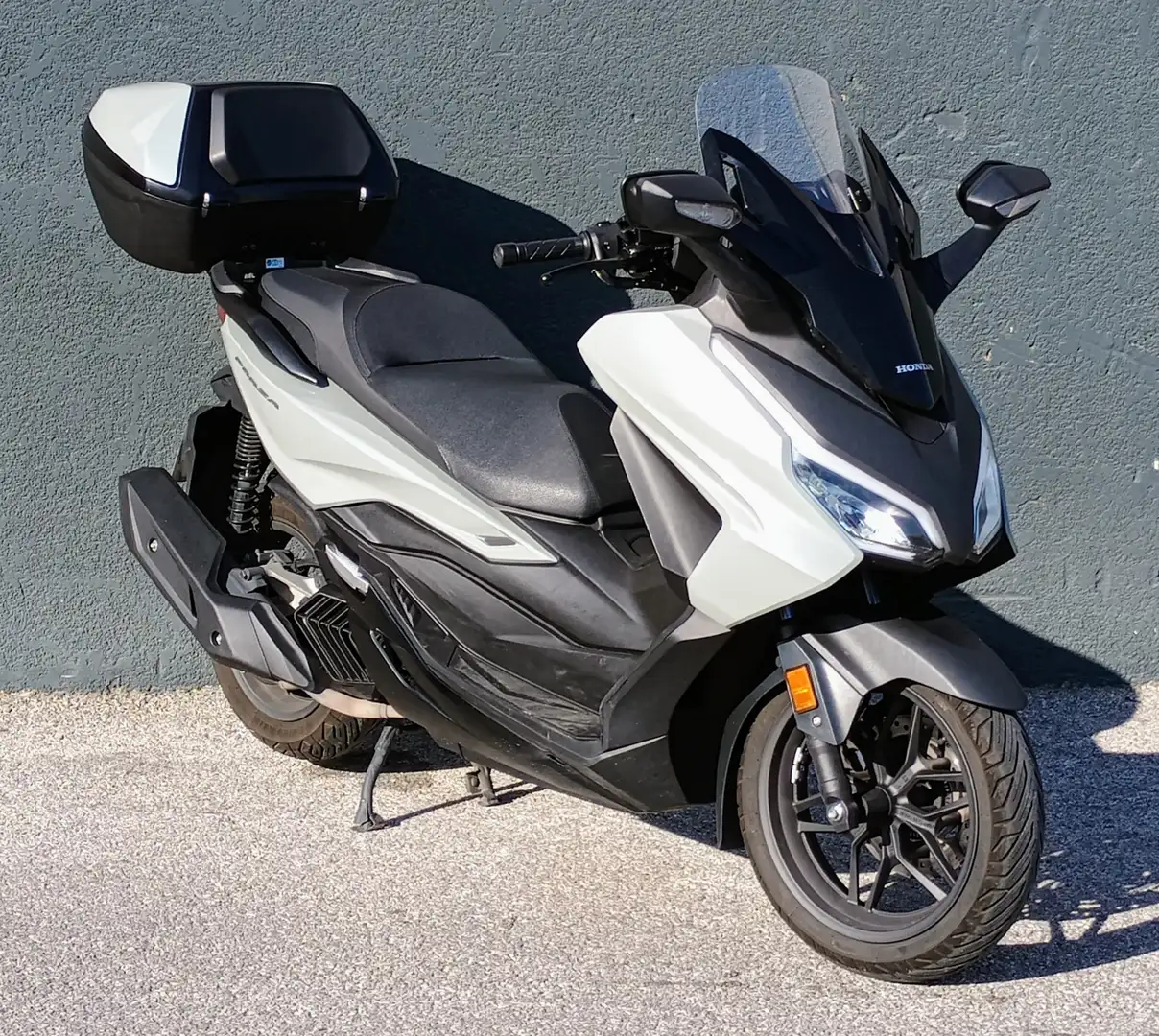Honda Forza 125 Gris - 1
