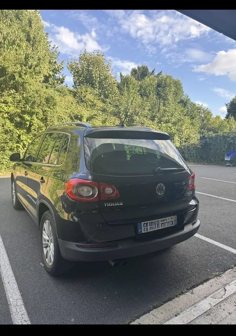 Volkswagen Tiguan 2.0 TDI 140 FAP Carat 4Motion - 2