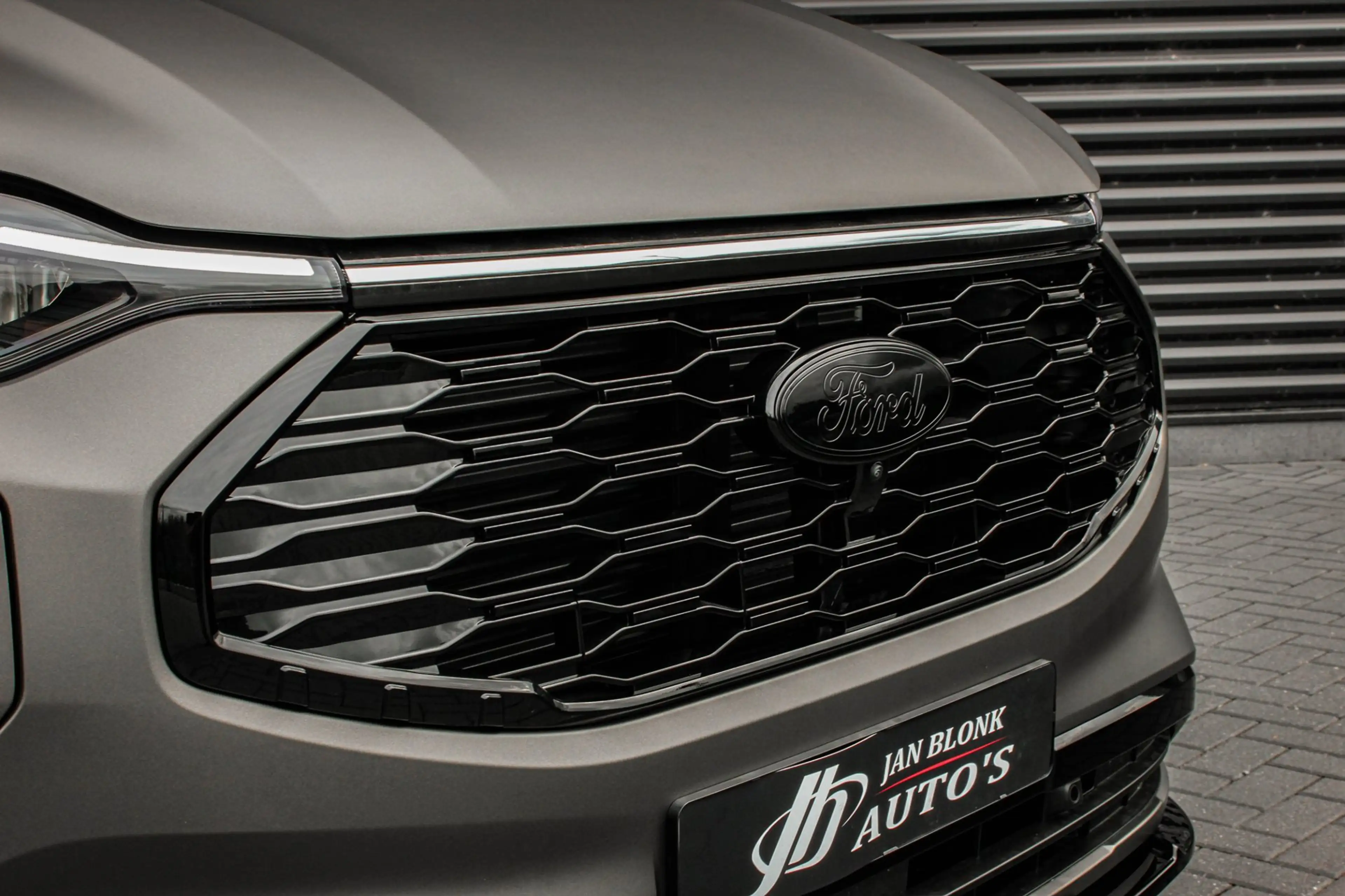 Ford E-Transit Cust. 340 L2H1 Limited 71 kWh 218PK / JB- EDITON / — photo 15