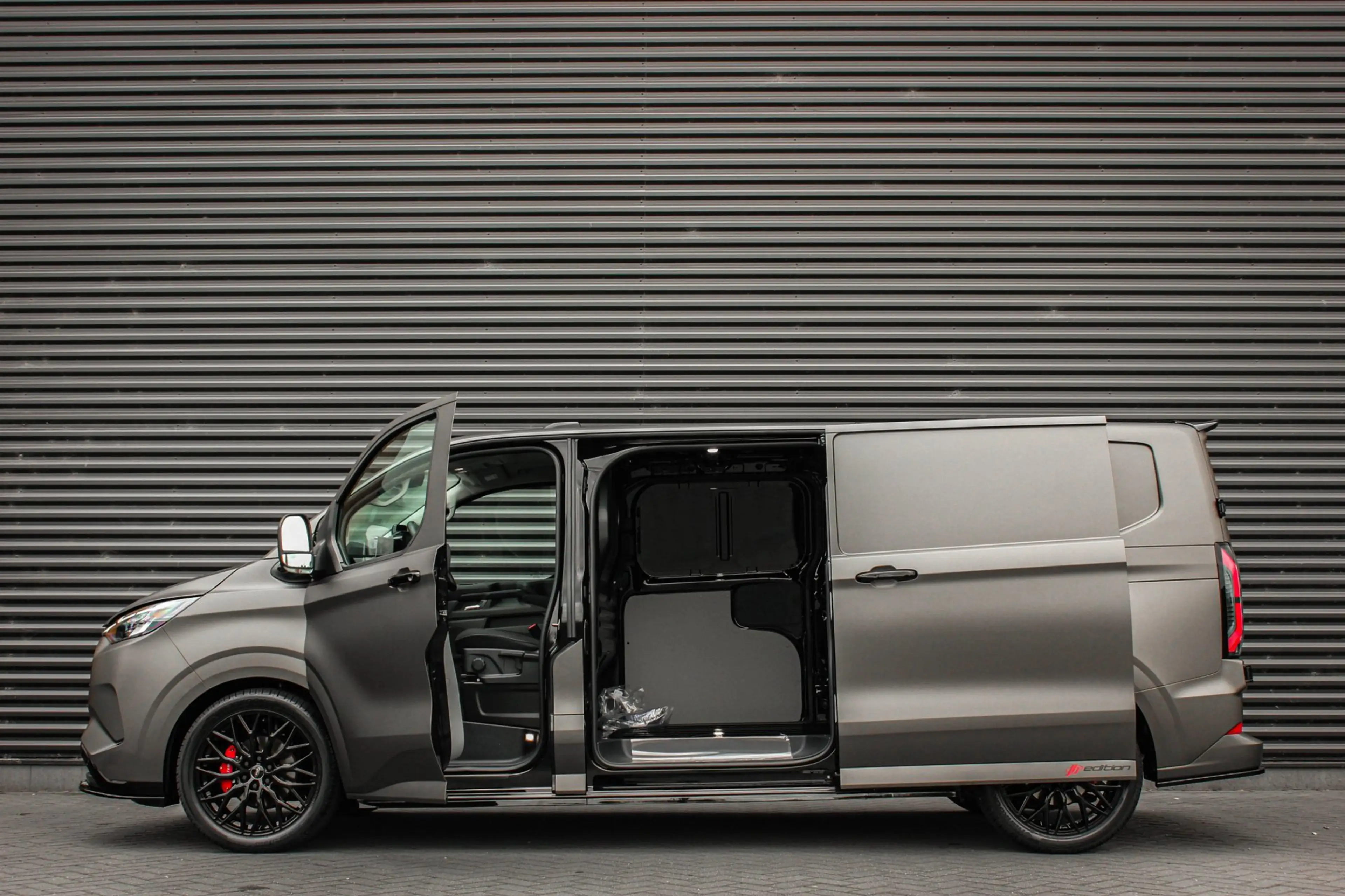 Ford E-Transit Cust. 340 L2H1 Limited 71 kWh 218PK / JB- EDITON / — photo 7