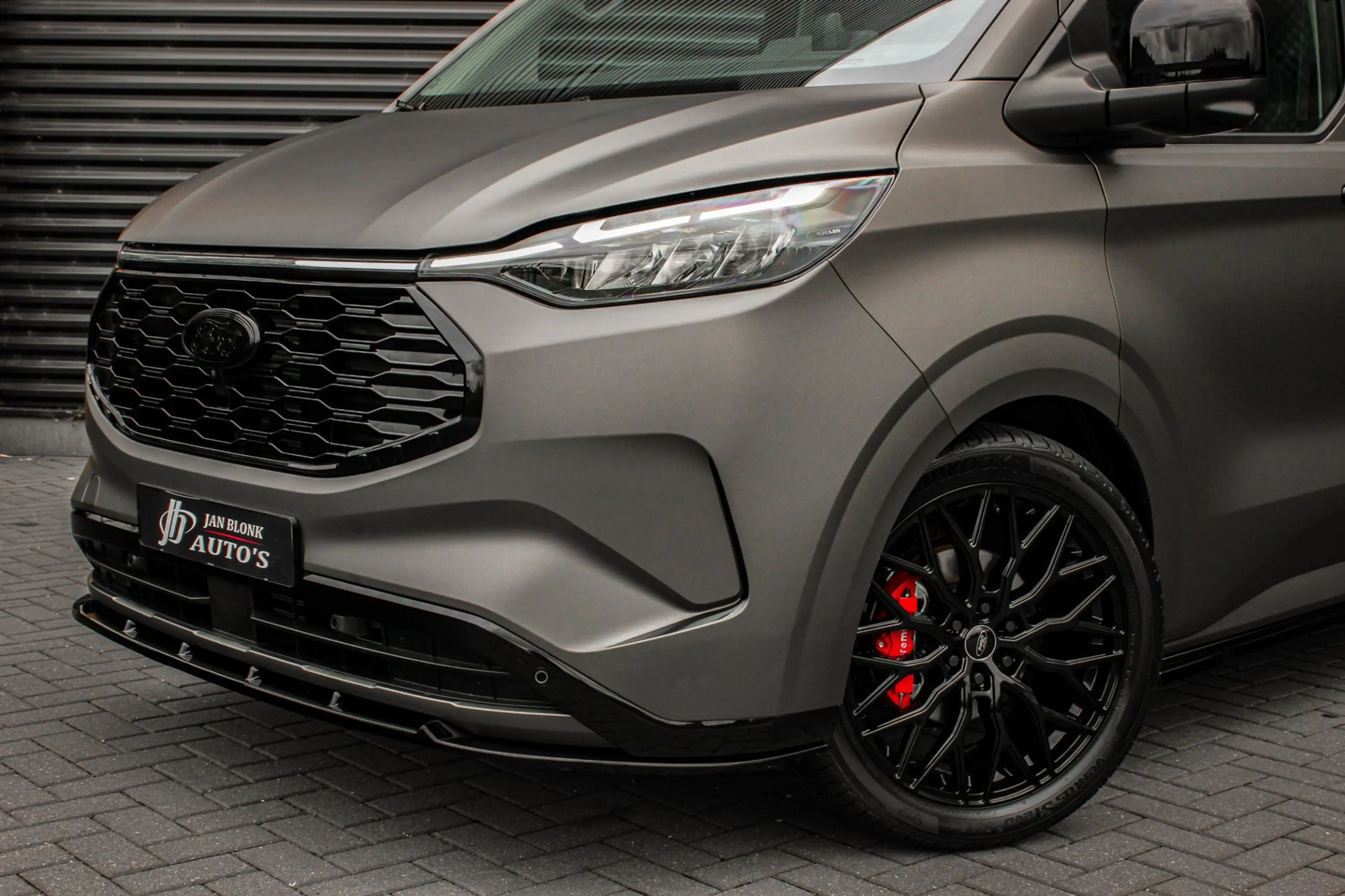 Ford E-Transit Cust. 340 L2H1 Limited 71 kWh 218PK / JB- EDITON / — photo 31