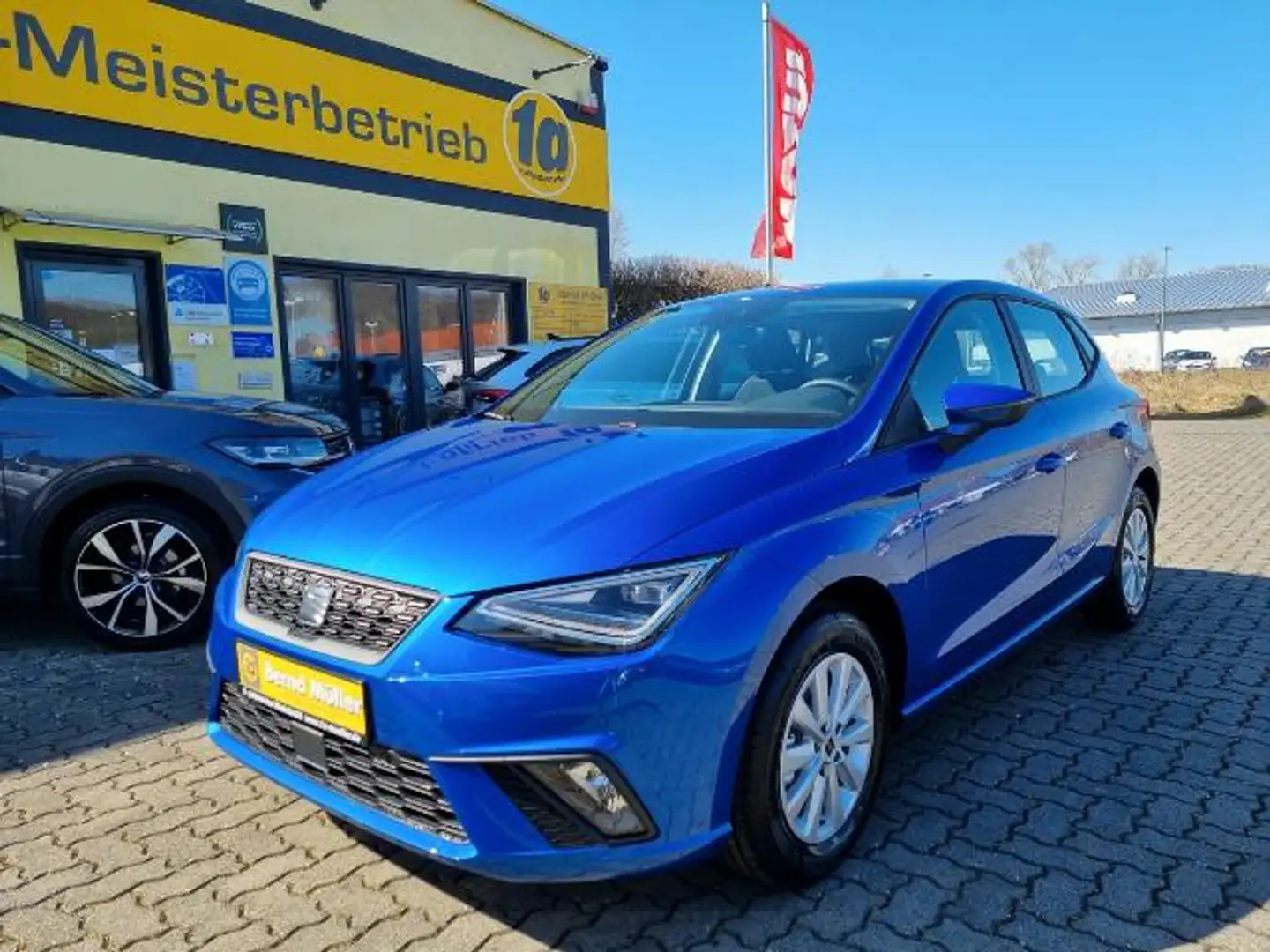 SEAT Ibiza 1.0 TSI STYLE  ALU SHZ PDC Kamera Blau - 2