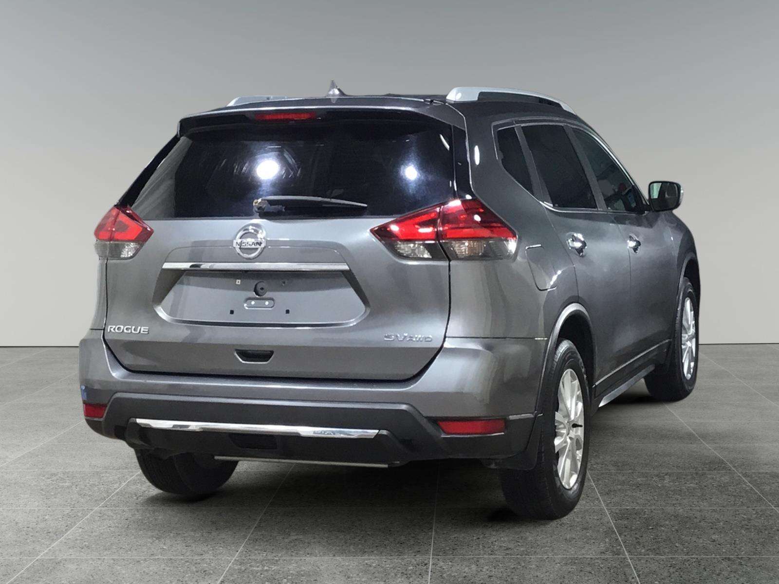2017 Nissan Rogue S — снимка 1
