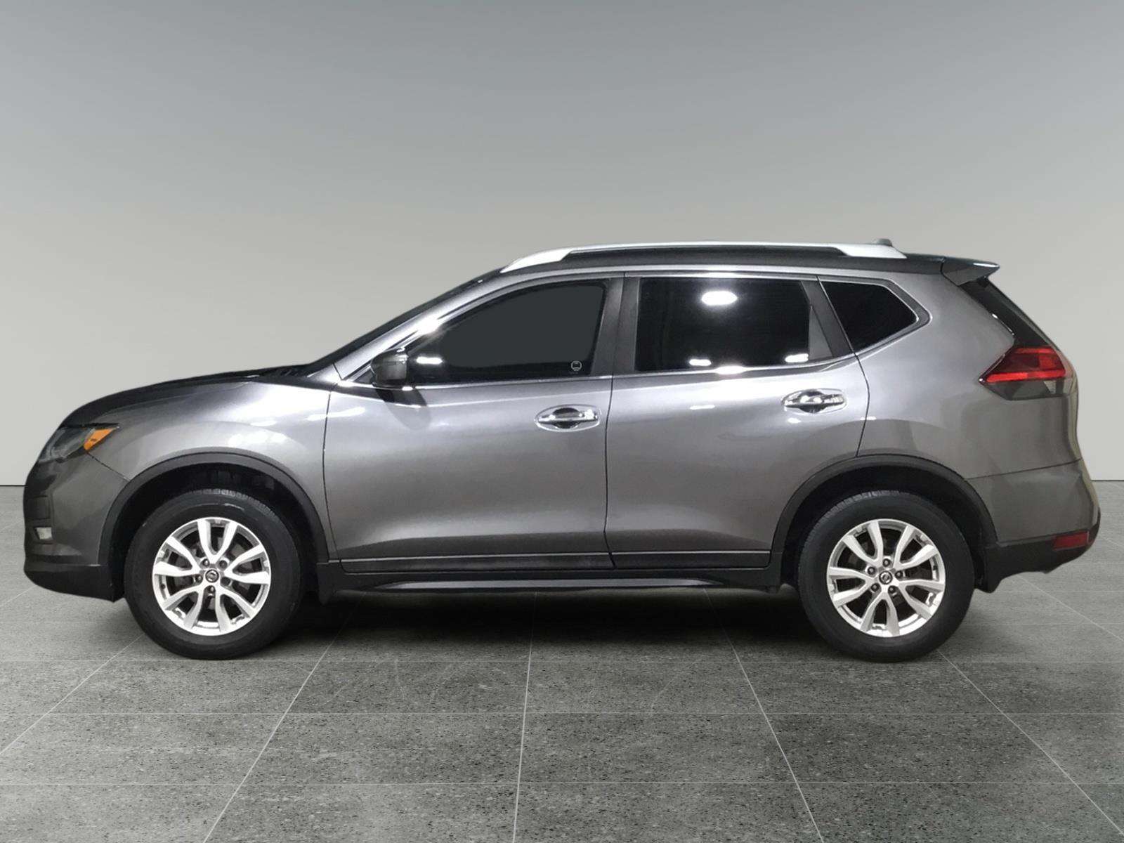 2017 Nissan Rogue S — снимка 1