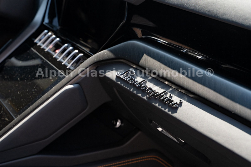 Lamborghini Urus S 4.0 V8 Akrapovic, 23", Garantie — photo 11