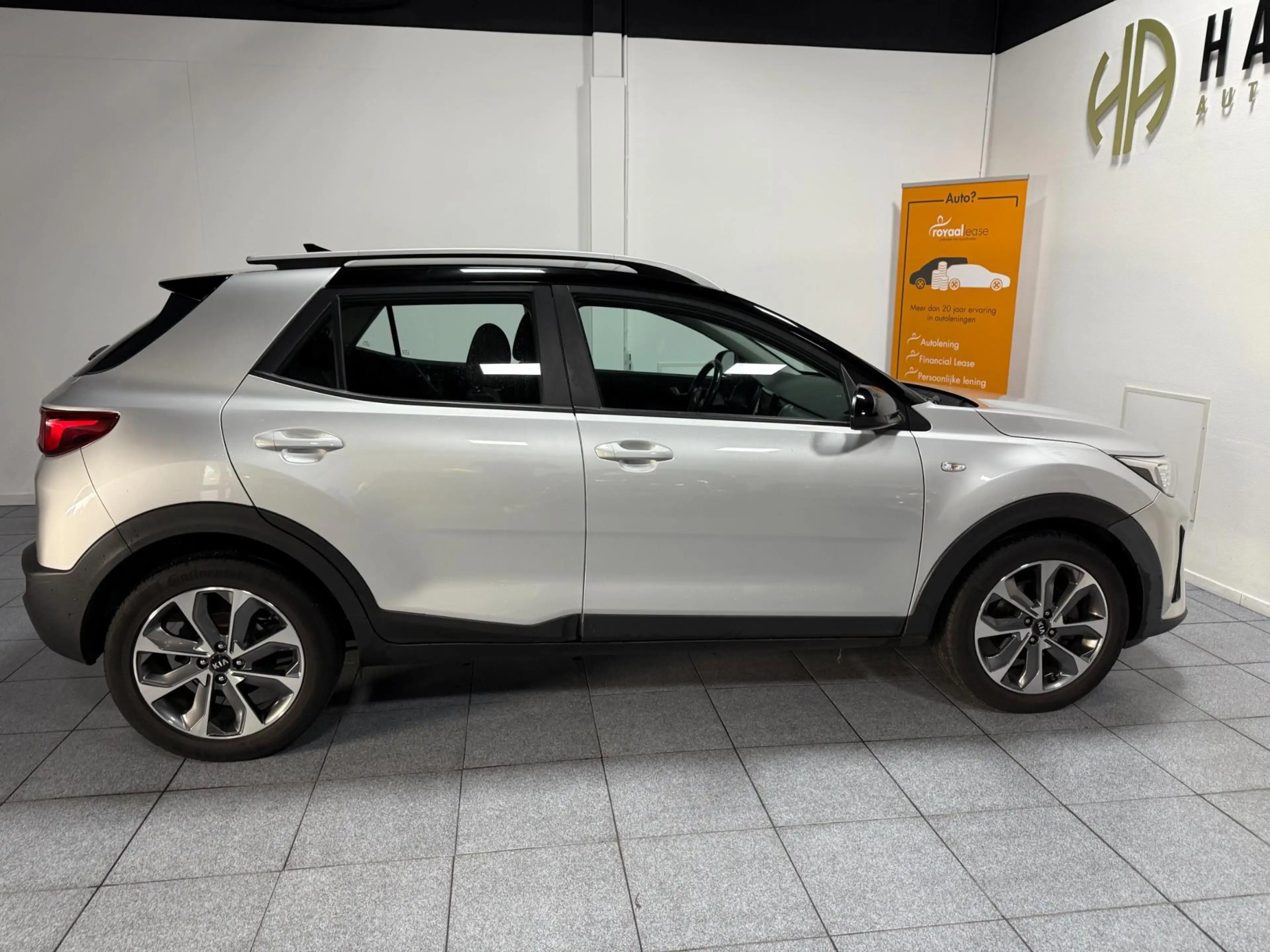Kia Stonic 1.0 T-GDi DynamicLine Apple-Carplay Navi-Camera NL — photo 5