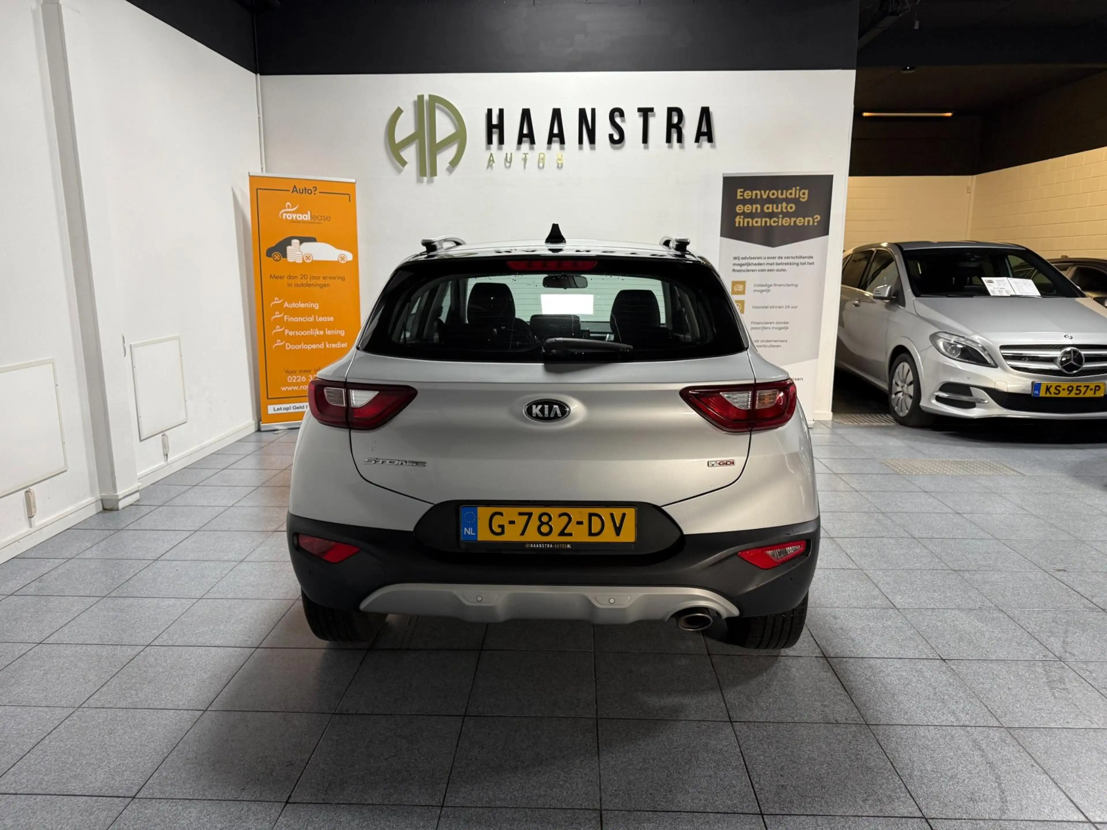 Kia Stonic 1.0 T-GDi DynamicLine Apple-Carplay Navi-Camera NL — photo 23