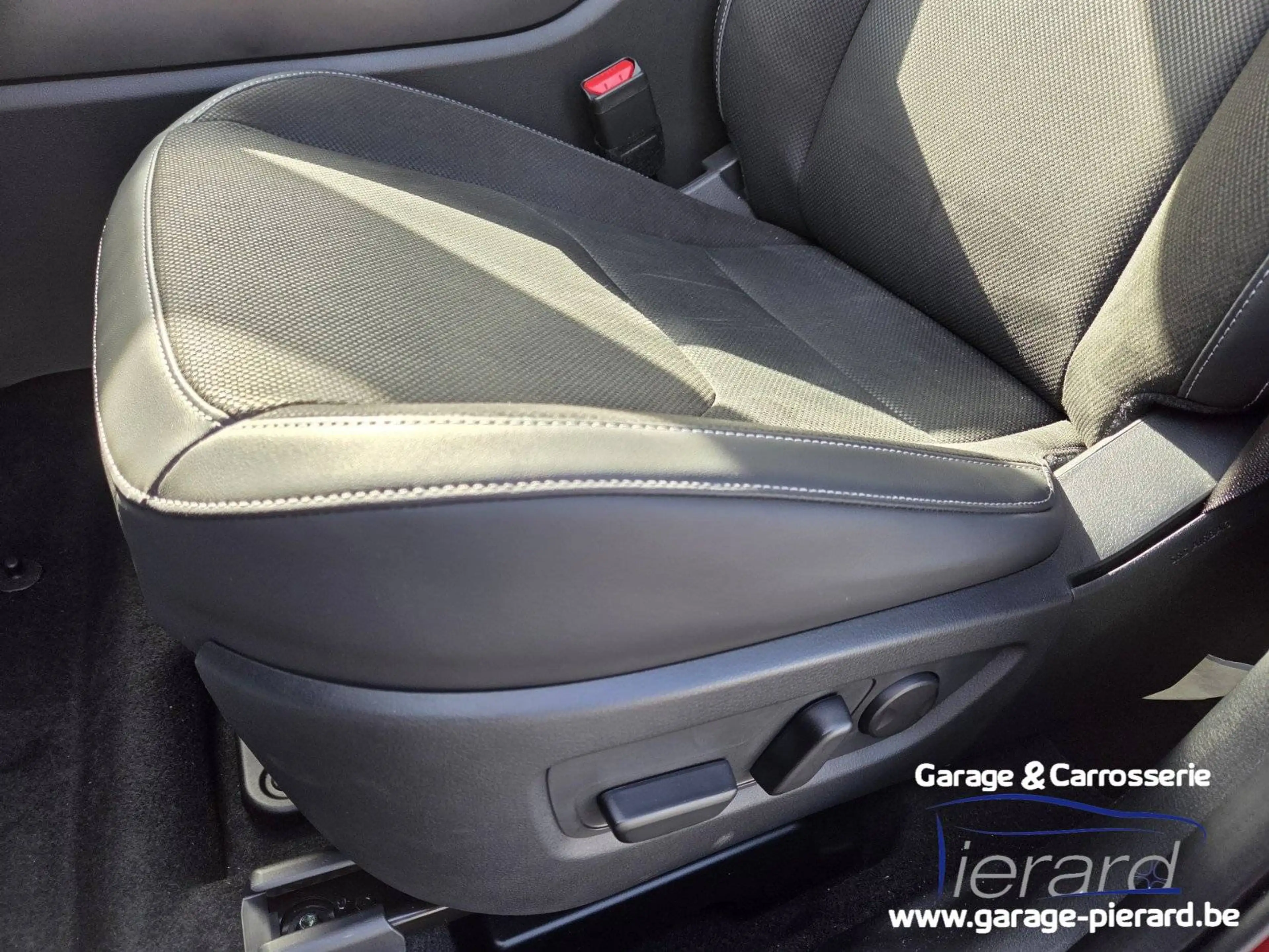 Mazda CX-5 CX-5 2.5i e-Skyactiv G MHE Exclusive-Line — photo 7