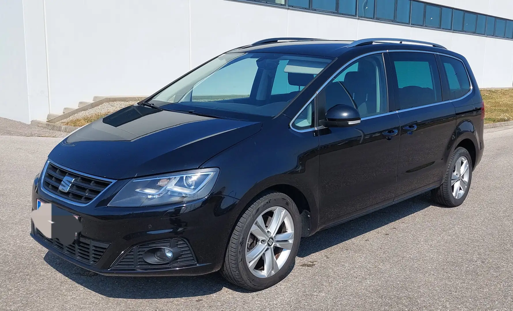 SEAT Alhambra Alhambra Executive Plus 2,0 TDI CR Executive Plus Schwarz - 1