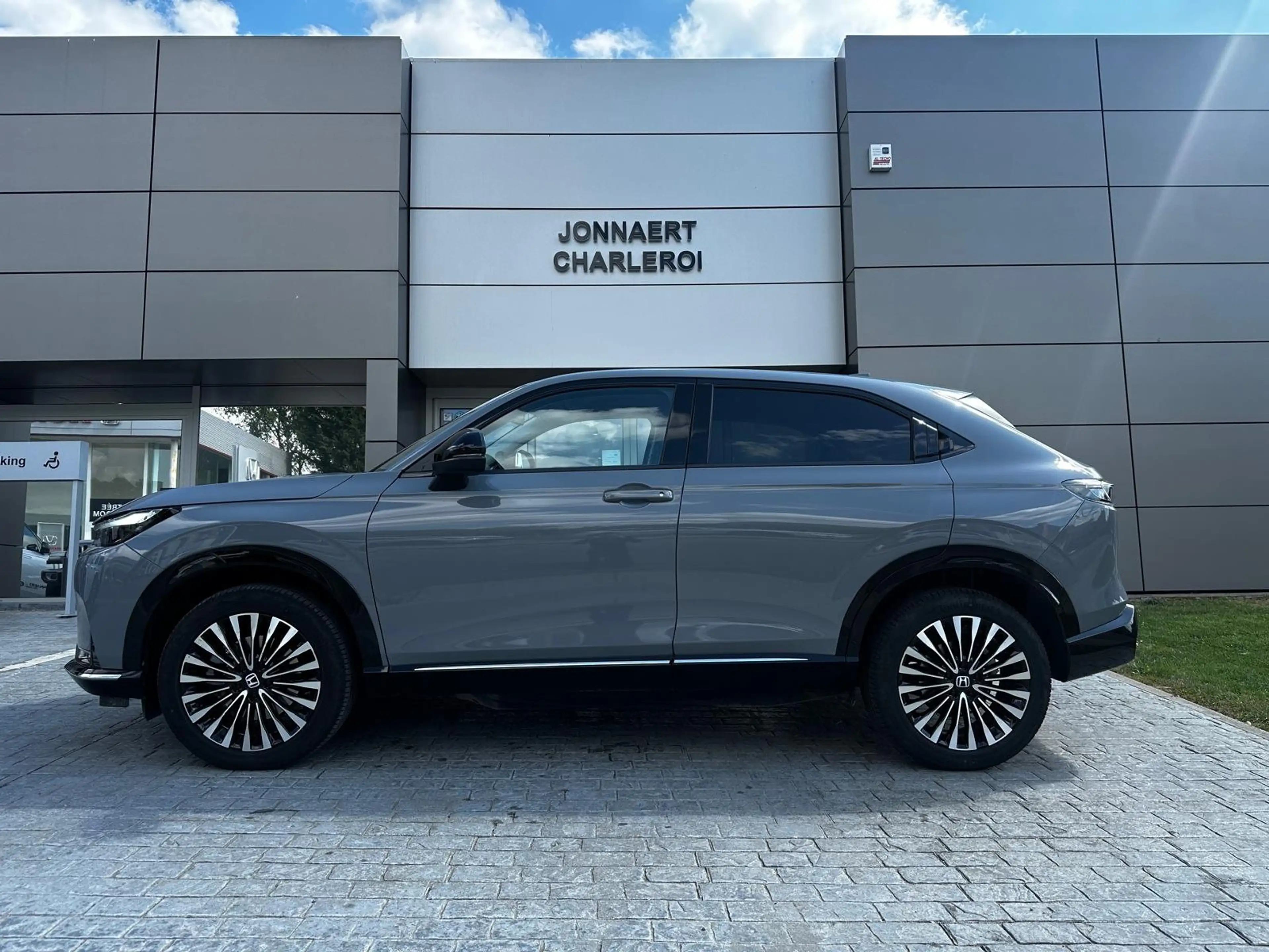 Honda e:Ny1 e:Ny1 68.8 kWh Elegance — photo 3