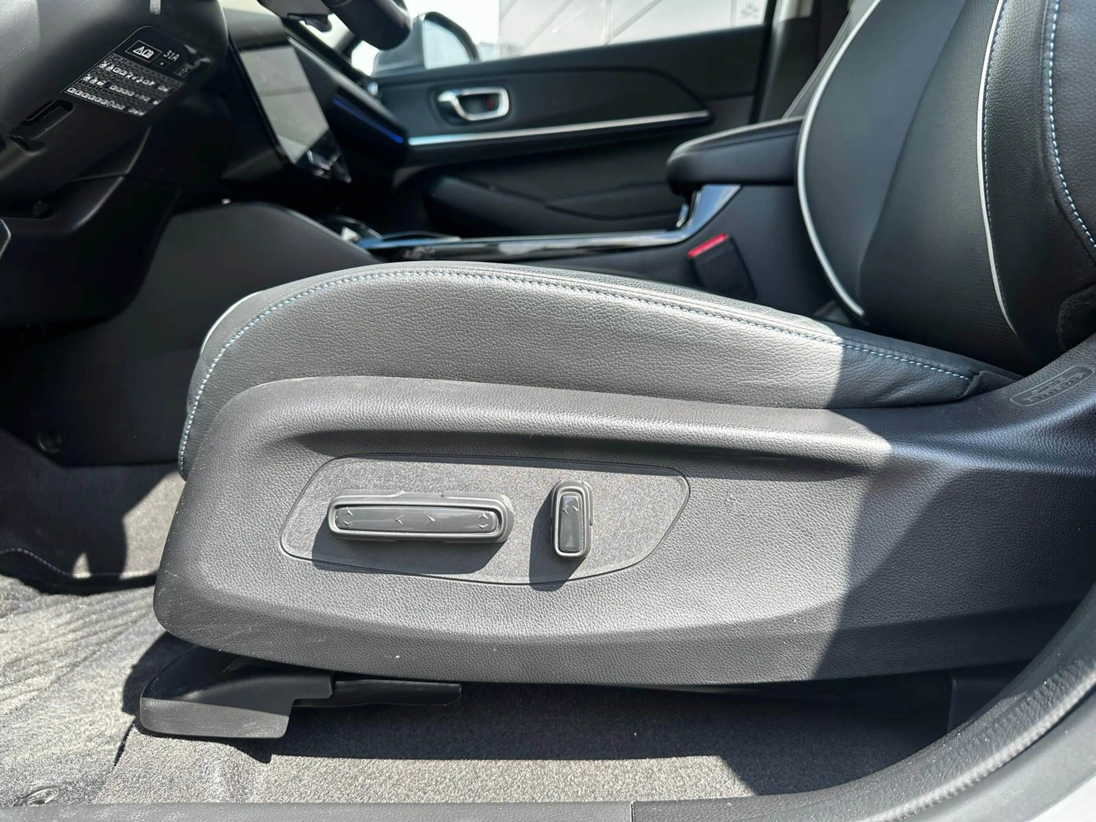 Honda e:Ny1 e:Ny1 68.8 kWh Elegance — photo 12