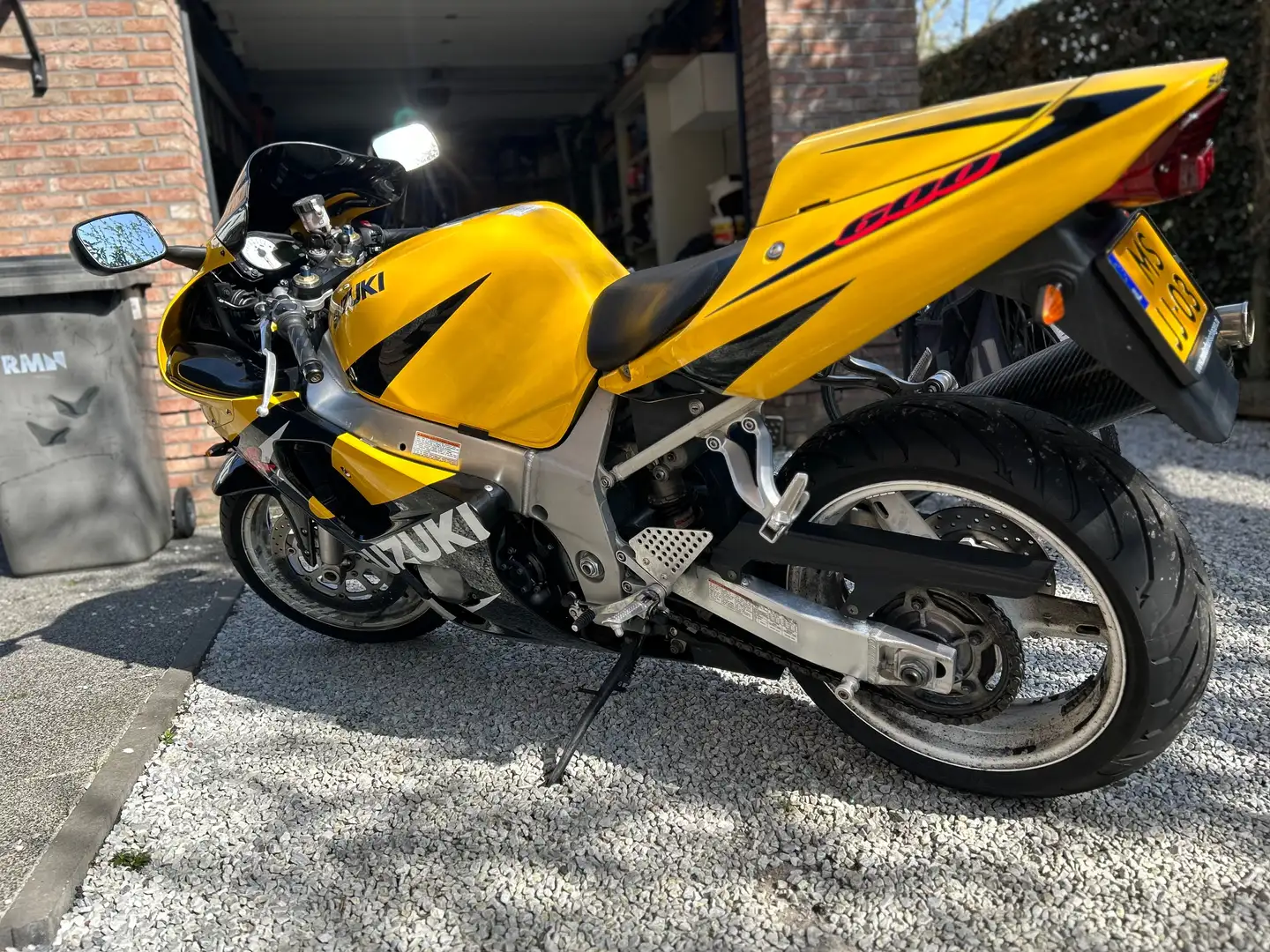 Suzuki GSX-R 600 Galben - 2