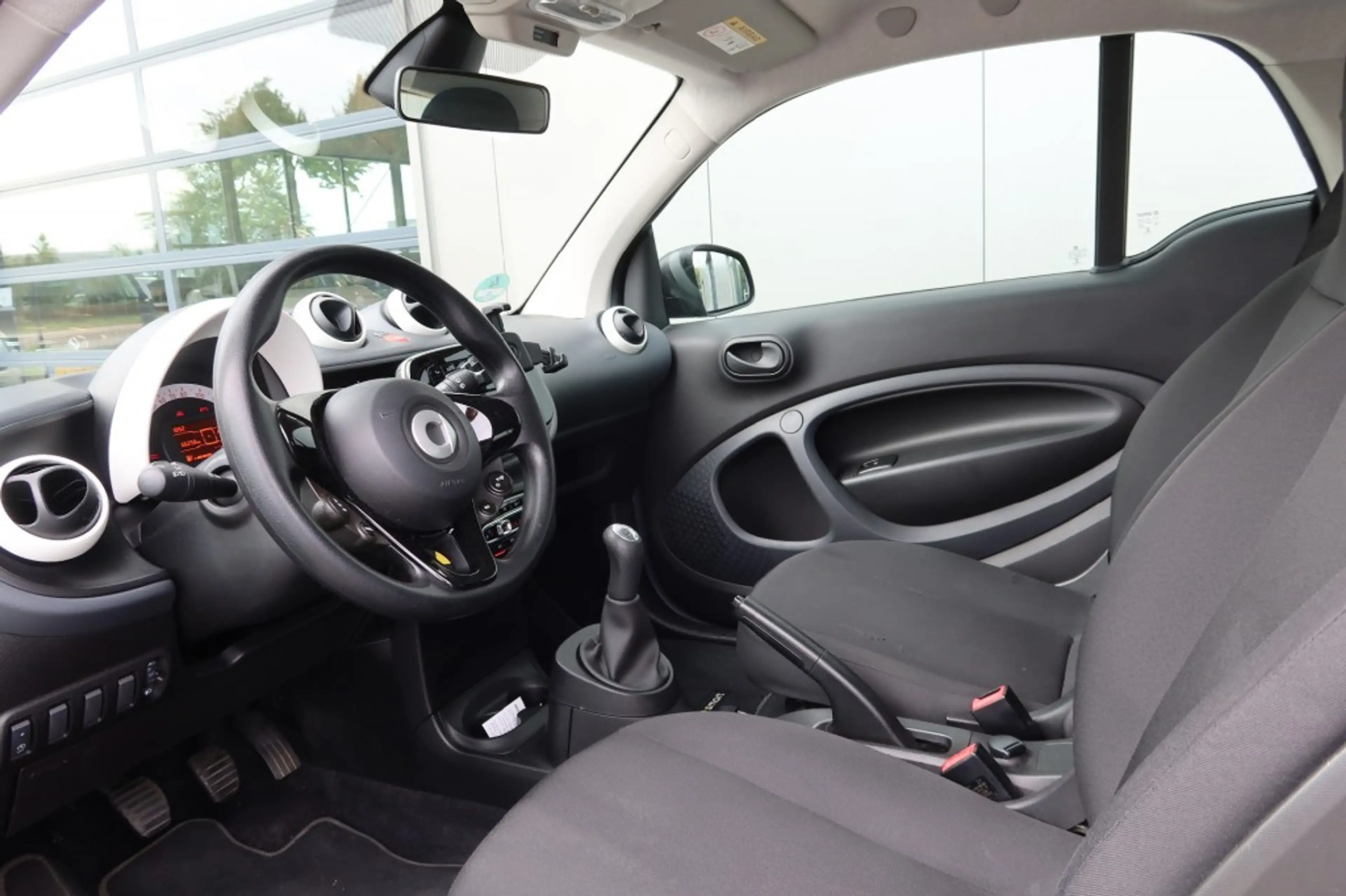 smart forTwo 1.0 Pure Airco, LIM, LM-Velgen, Cruise/LIM — photo 6