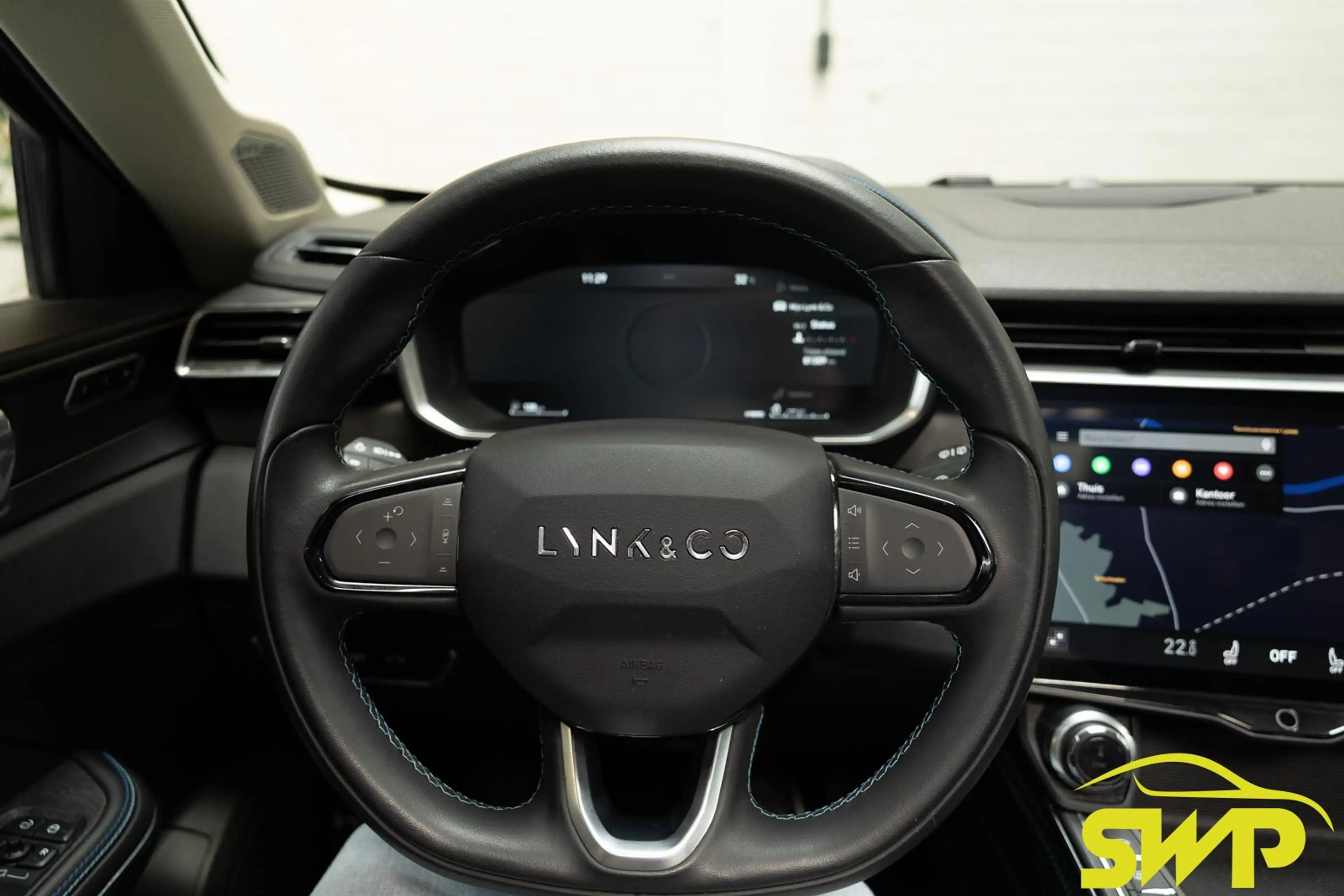 Lynk & Co 01 1.5 | PHEV | Zwart | 98.5 % SoH | Pano | 360 | Nav — photo 13