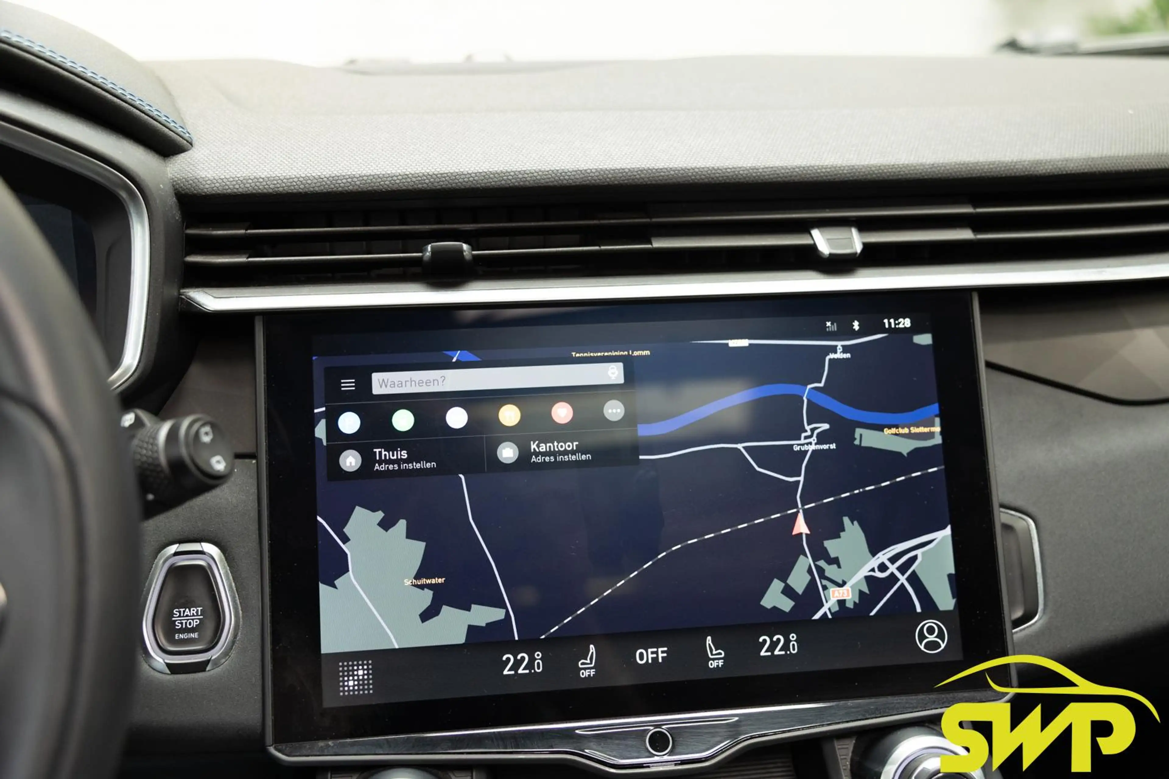 Lynk & Co 01 1.5 | PHEV | Zwart | 98.5 % SoH | Pano | 360 | Nav — photo 5
