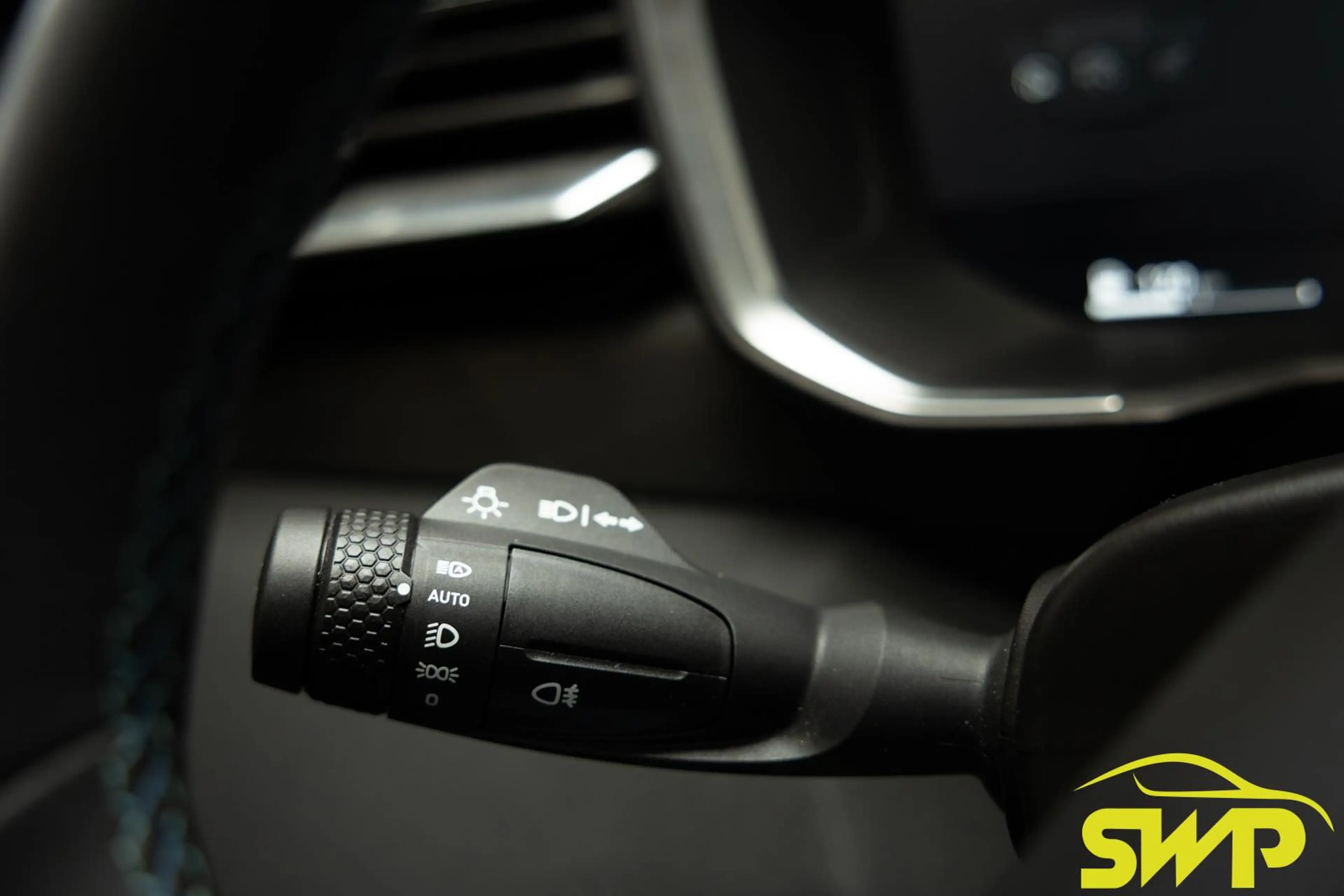 Lynk & Co 01 1.5 | PHEV | Zwart | 98.5 % SoH | Pano | 360 | Nav — photo 16
