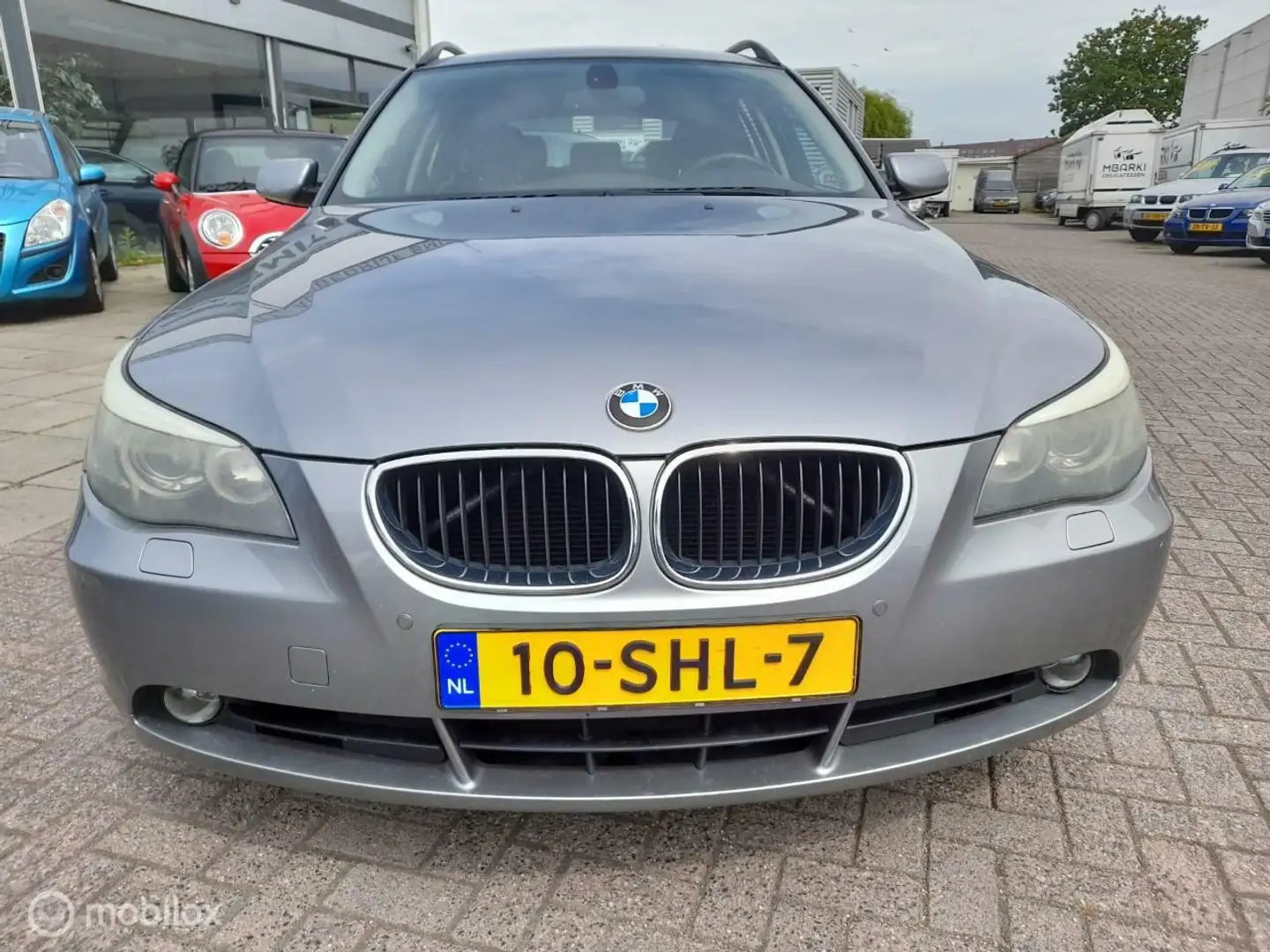 BMW 525 5-serie Touring 525i High Executive Aut/Leder/Xeno Grijs - 2