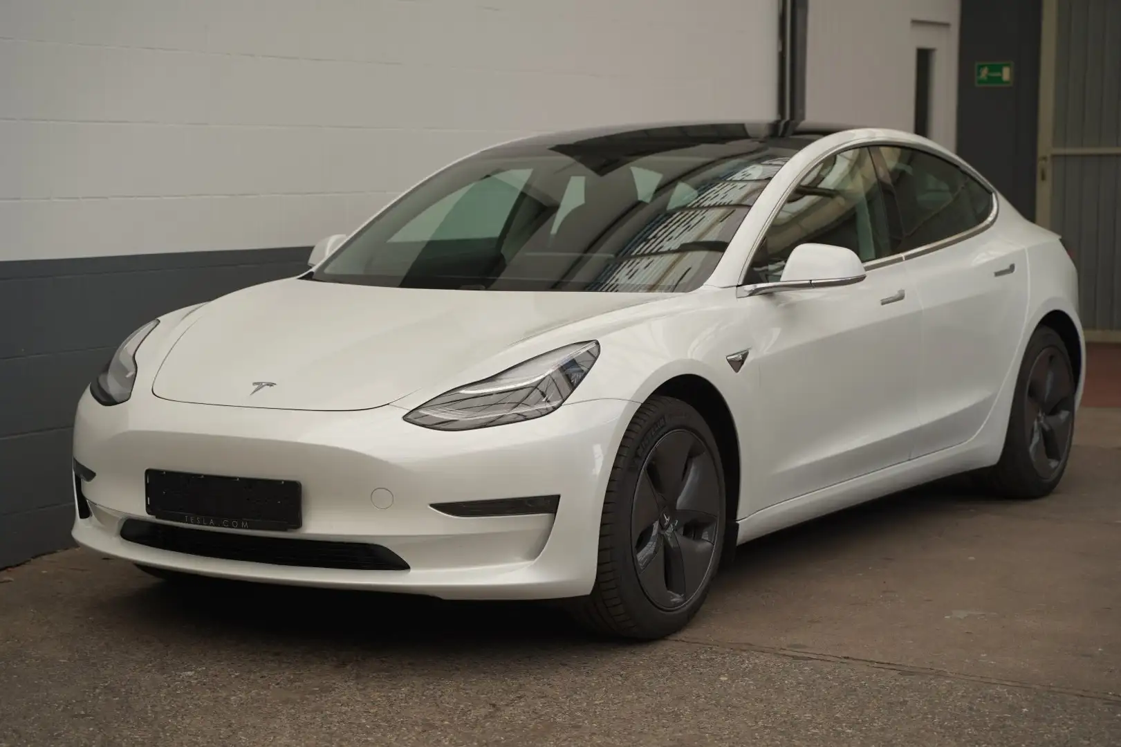 Tesla Model 3 Long Range AWD *FSD full self drive*innen weiß* Weiß - 2