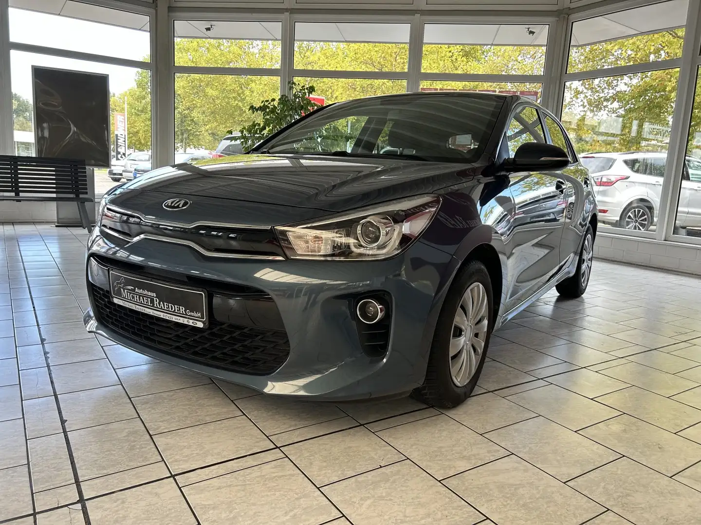 Kia Rio Dream Team Bleu - 2