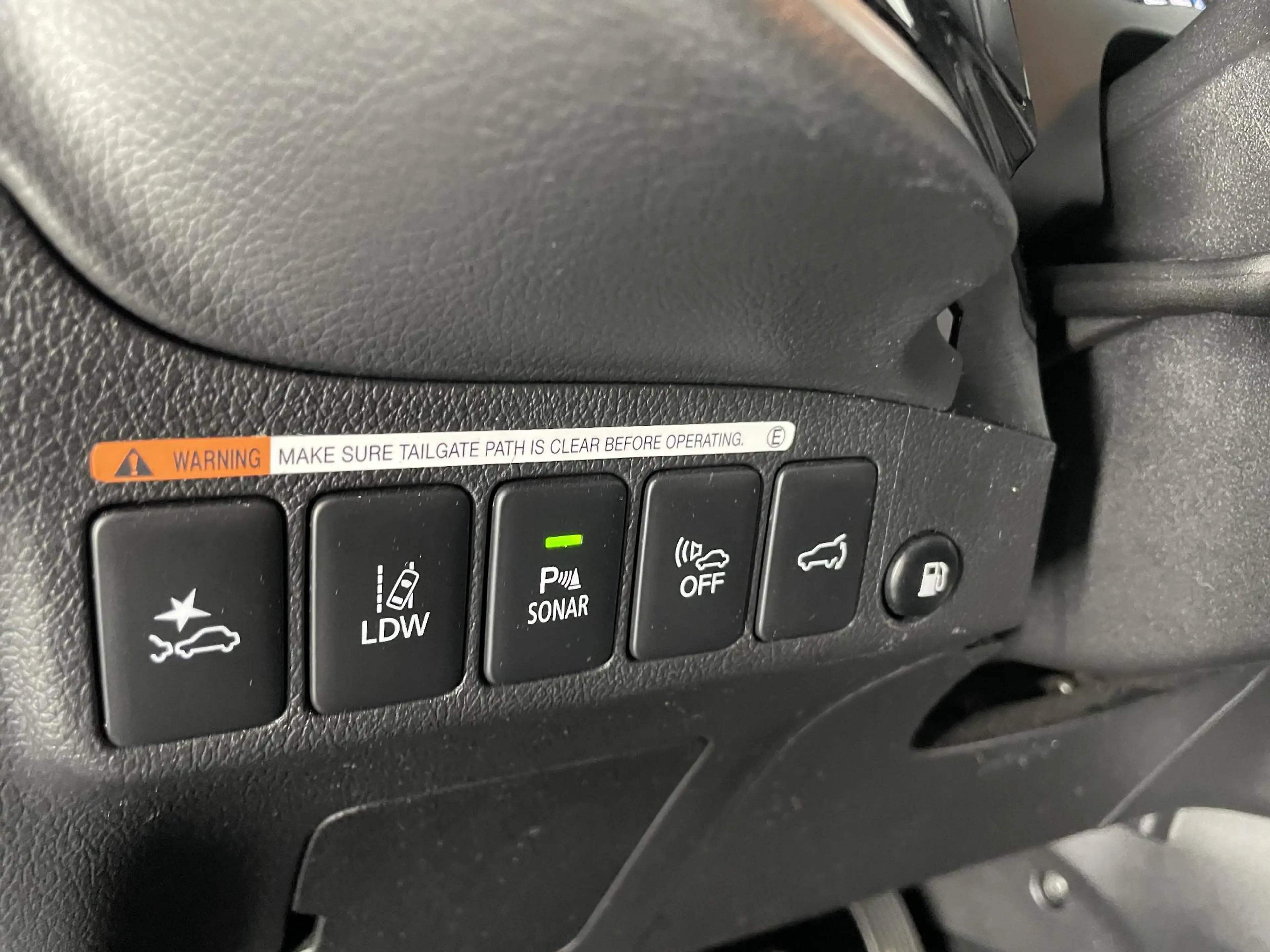 Mitsubishi Outlander 2.4 PHEV Intense+ | Schuif-kanteldak | Leder | Plu — photo 31
