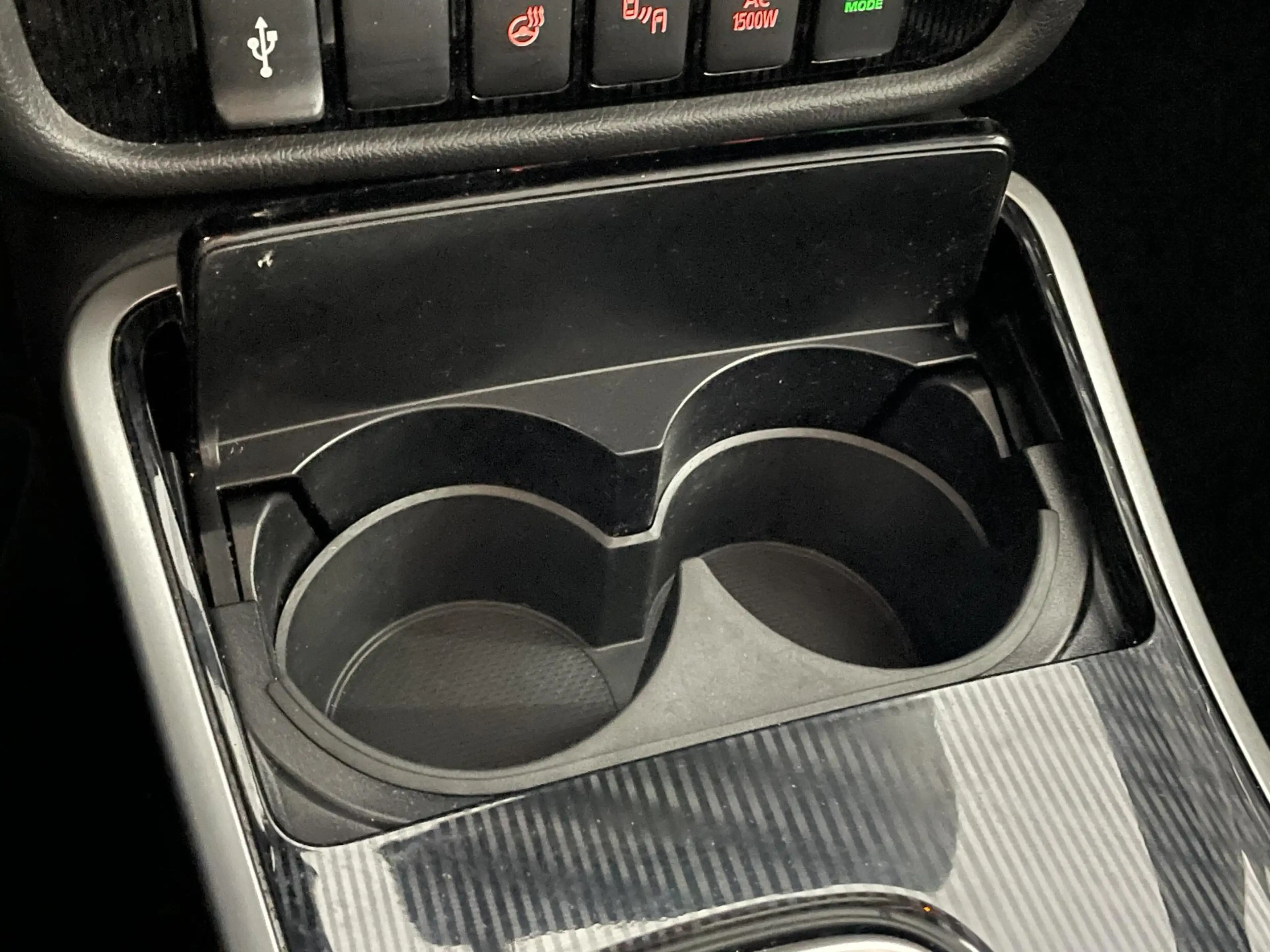Mitsubishi Outlander 2.4 PHEV Intense+ | Schuif-kanteldak | Leder | Plu — photo 24