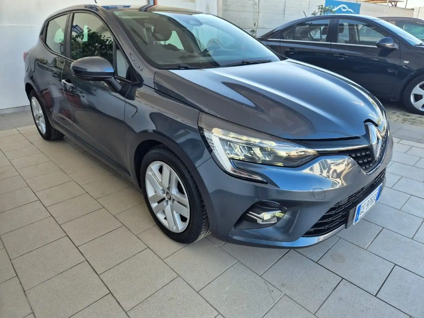 Renault Clio TCe 90 CV 5 porte Intens Gris - 2
