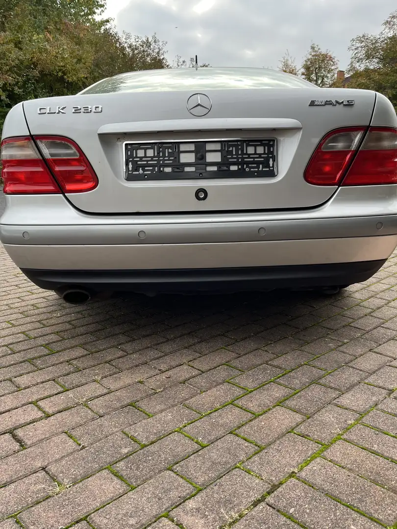 Mercedes-Benz CLK 230 Kompressor Elegance - 2