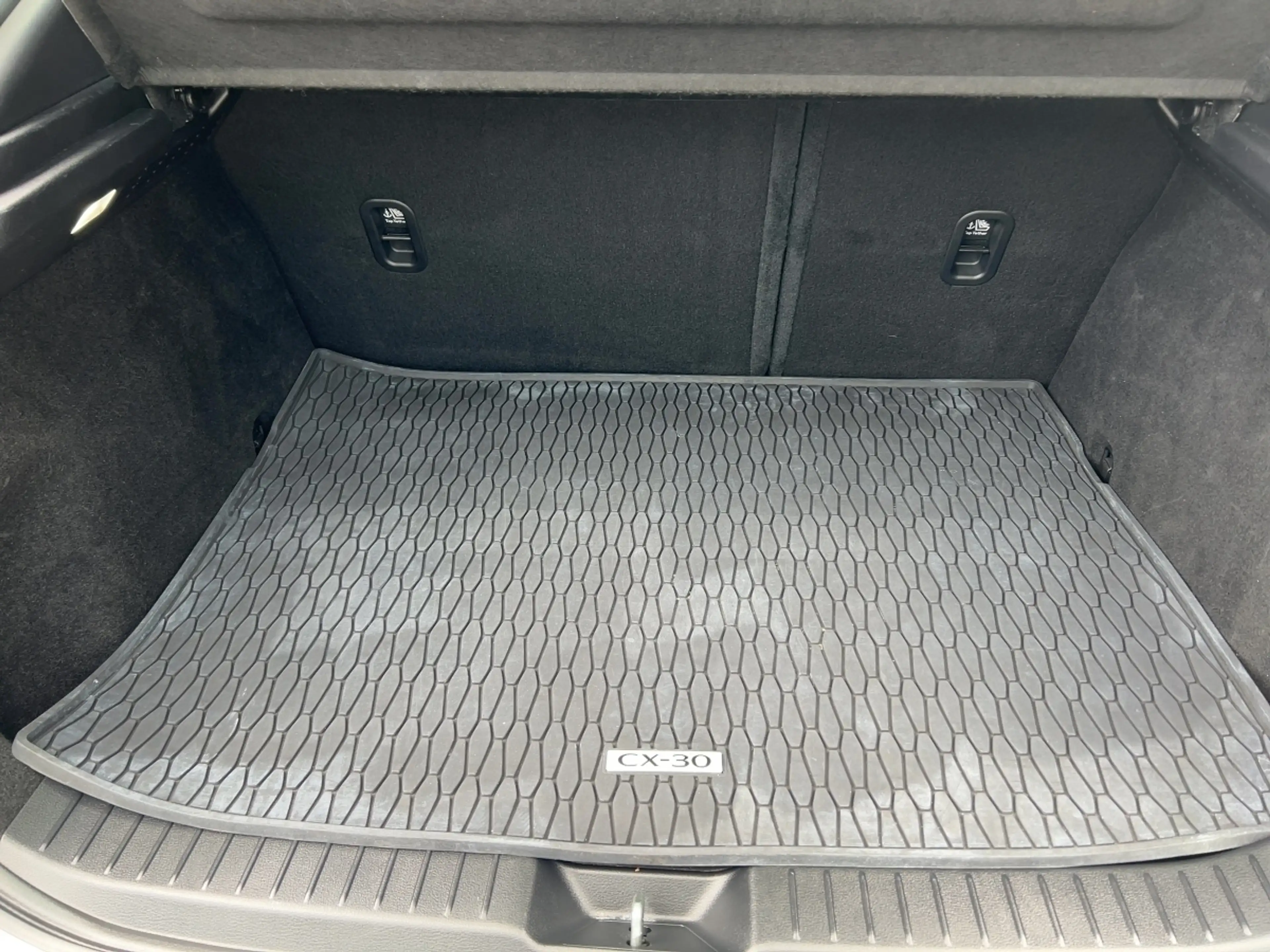 Mazda CX-30 2.0 SKYACTIV-G M Hybrid Selection 2WD — photo 13