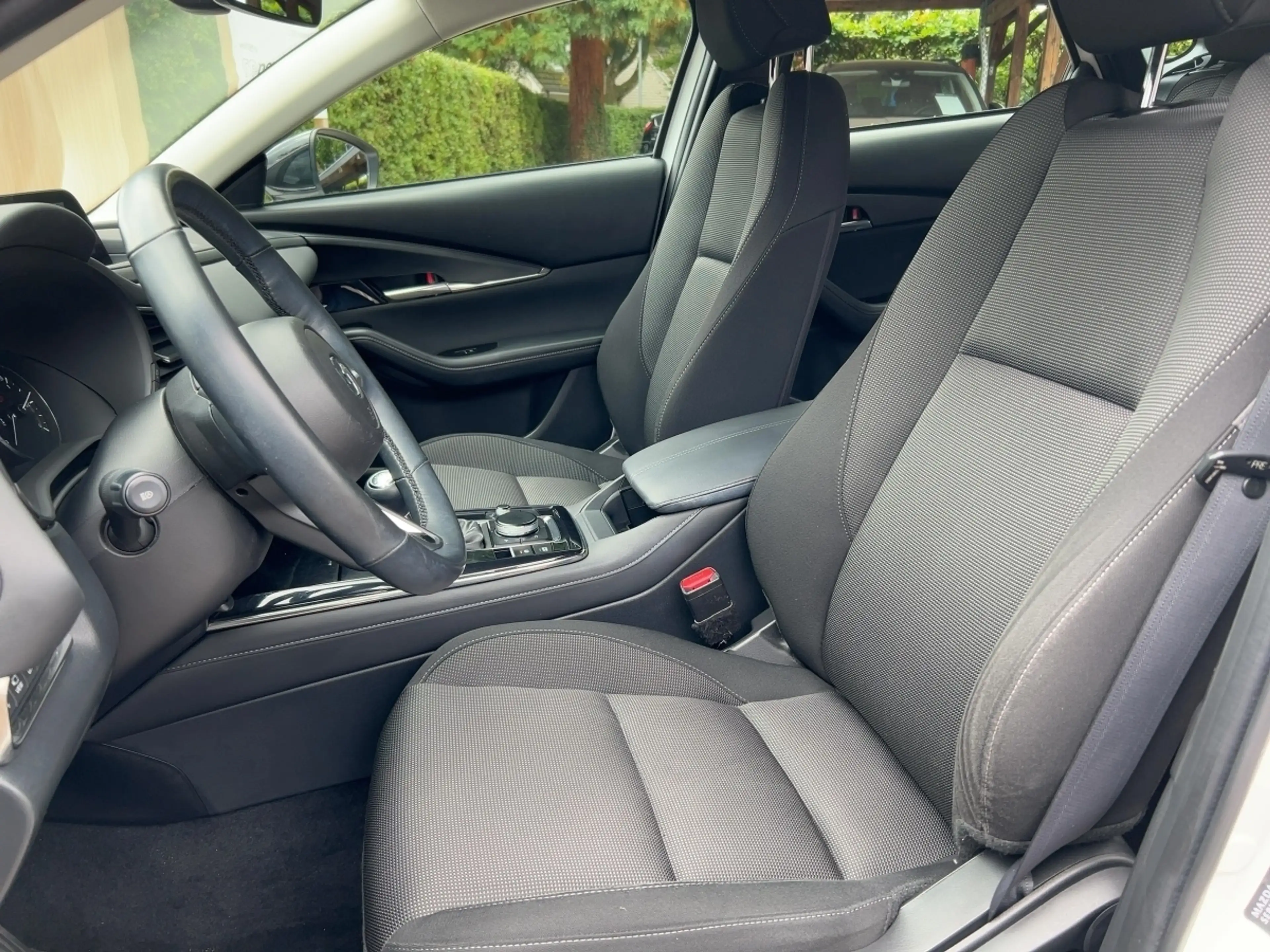 Mazda CX-30 2.0 SKYACTIV-G M Hybrid Selection 2WD — photo 11