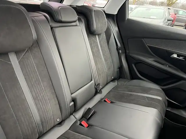 Peugeot 3008 view 14