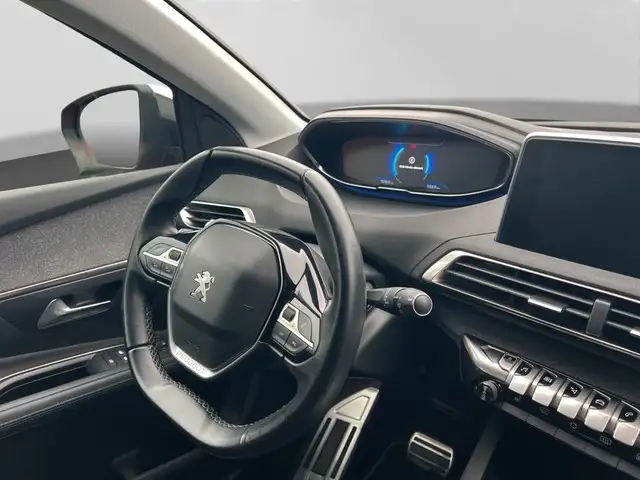 Peugeot 3008 view 13