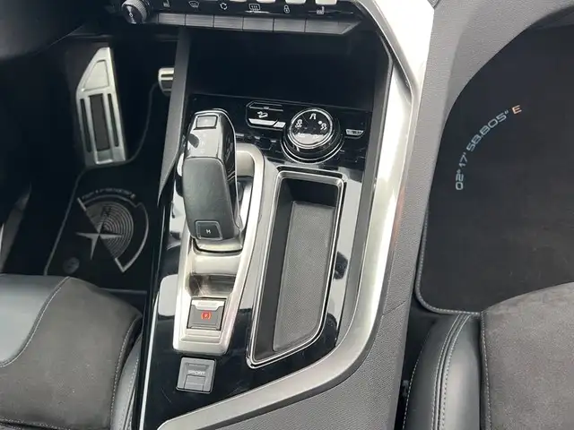 Peugeot 3008 view 11