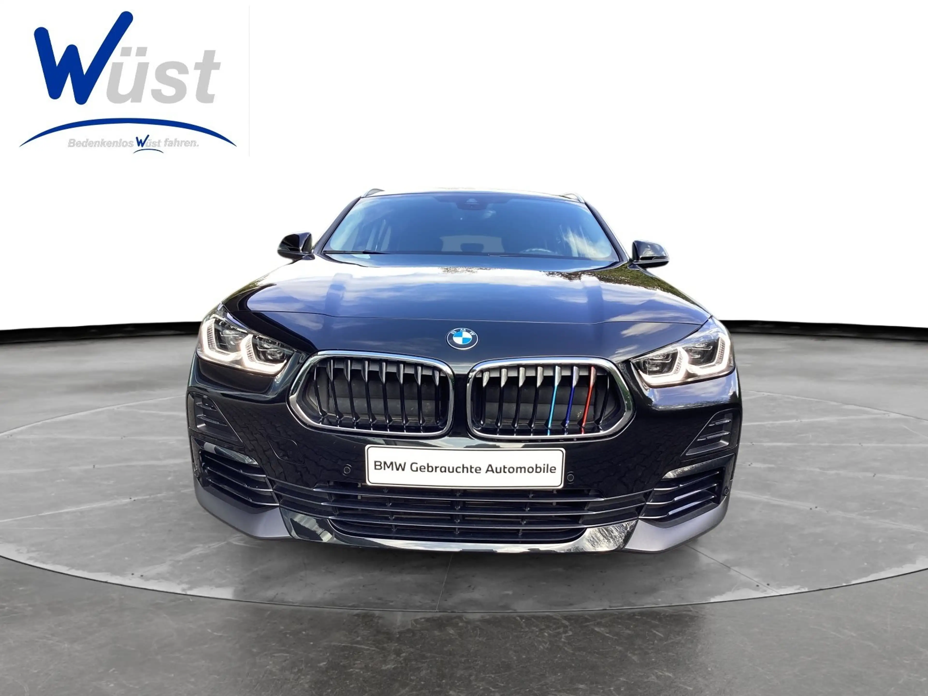 BMW X2 sDrive18d Advantage DAB LED Kamera — photo 2