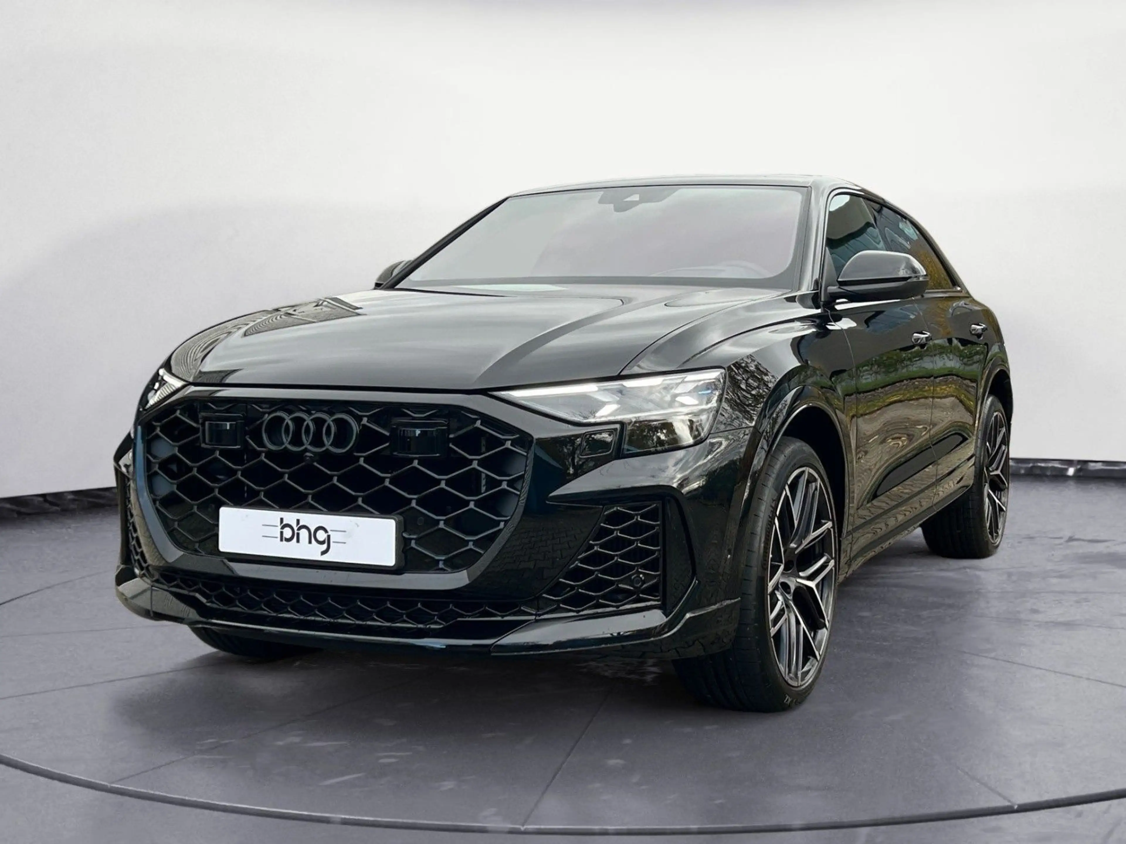 Audi RS Q8 RSQ8 SUV 441(600) kW(PS) tiptronic