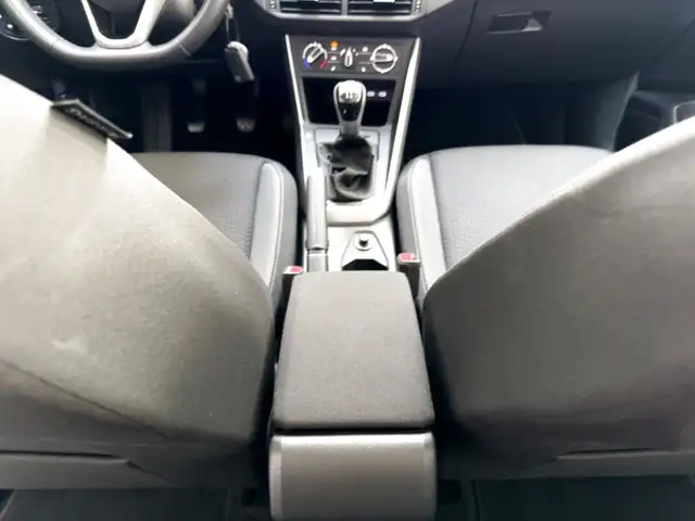 Volkswagen Taigo view 14