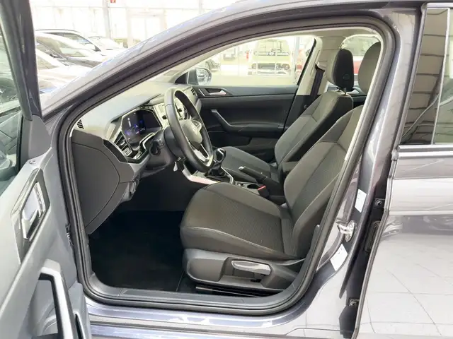 Volkswagen Taigo view 8
