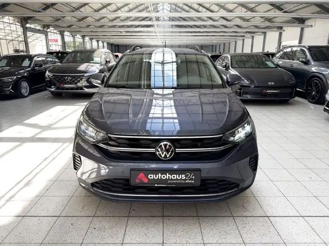 Volkswagen Taigo view 2