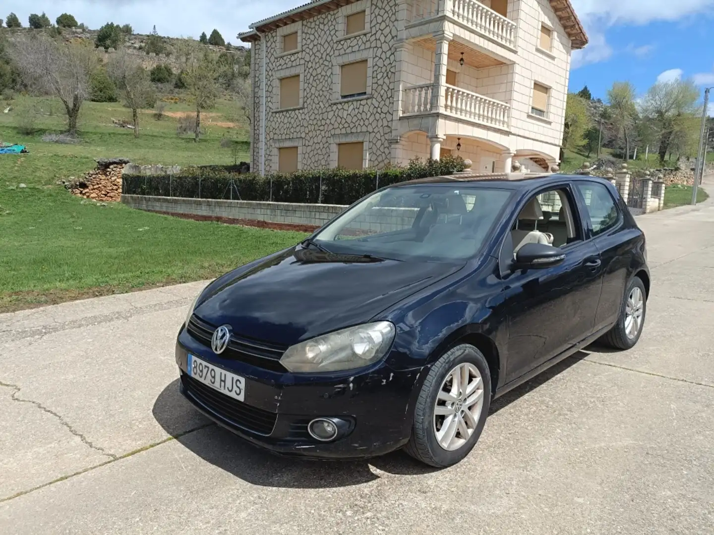 Volkswagen Golf 1.6TDI CR Advance BMT 105 Schwarz - 1
