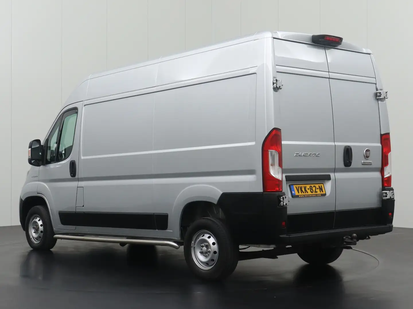 Fiat Ducato 2.3MultiJet 120PK L2H2 | Navigatie | Camera | Airc Silber - 2