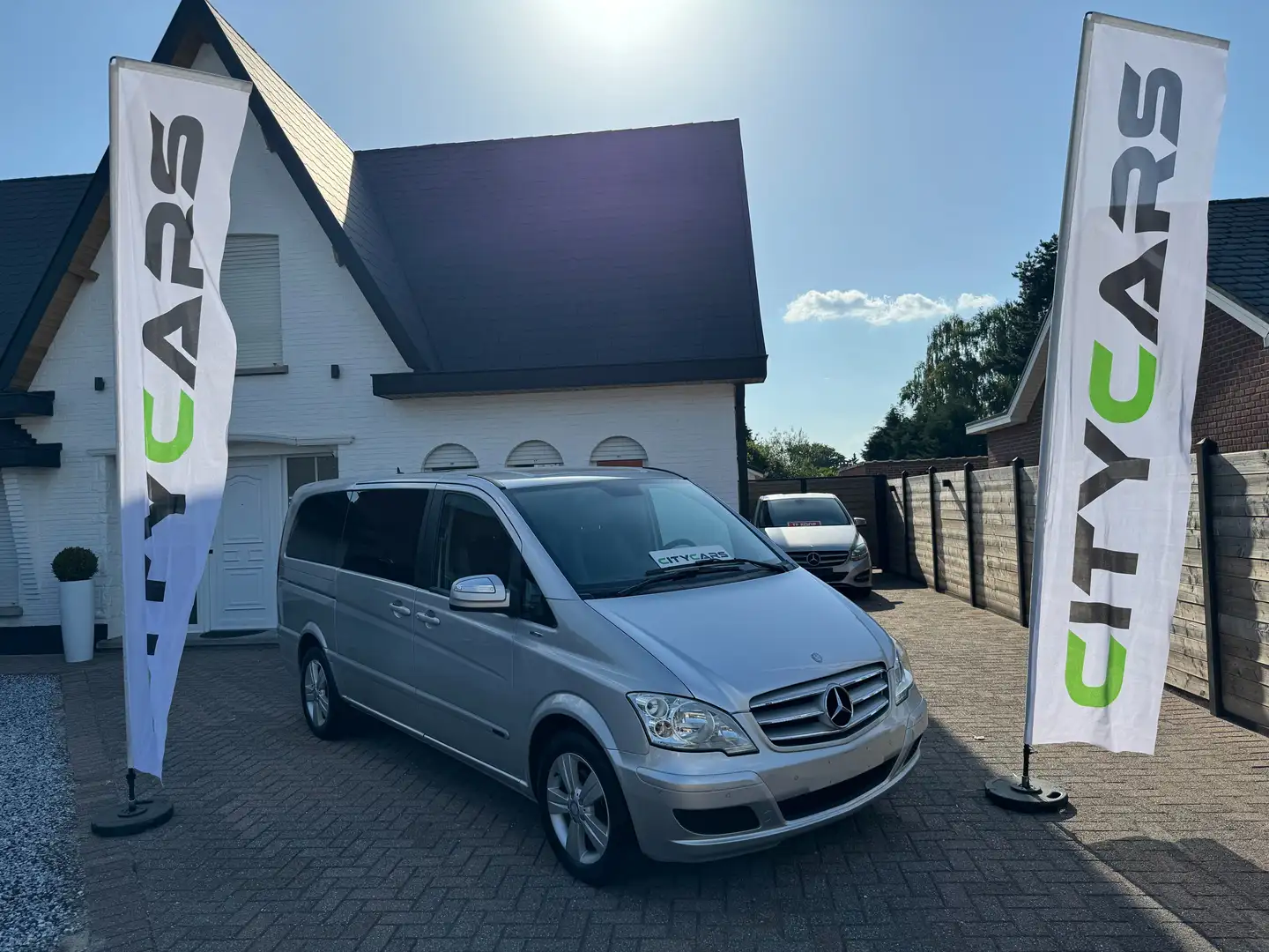 Mercedes-Benz Viano "FUN"-2143cc-AUTOM-7 ZITPL-CAMPING CAR-NIEUWSTAAT - 1