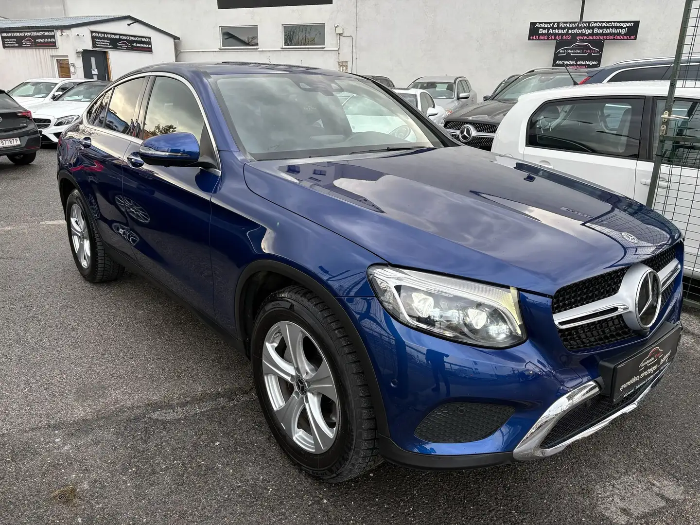 Mercedes-Benz GLC 220 d Coupé 4MATIC Autom. 170PS mega Ausstattung Blau - 1