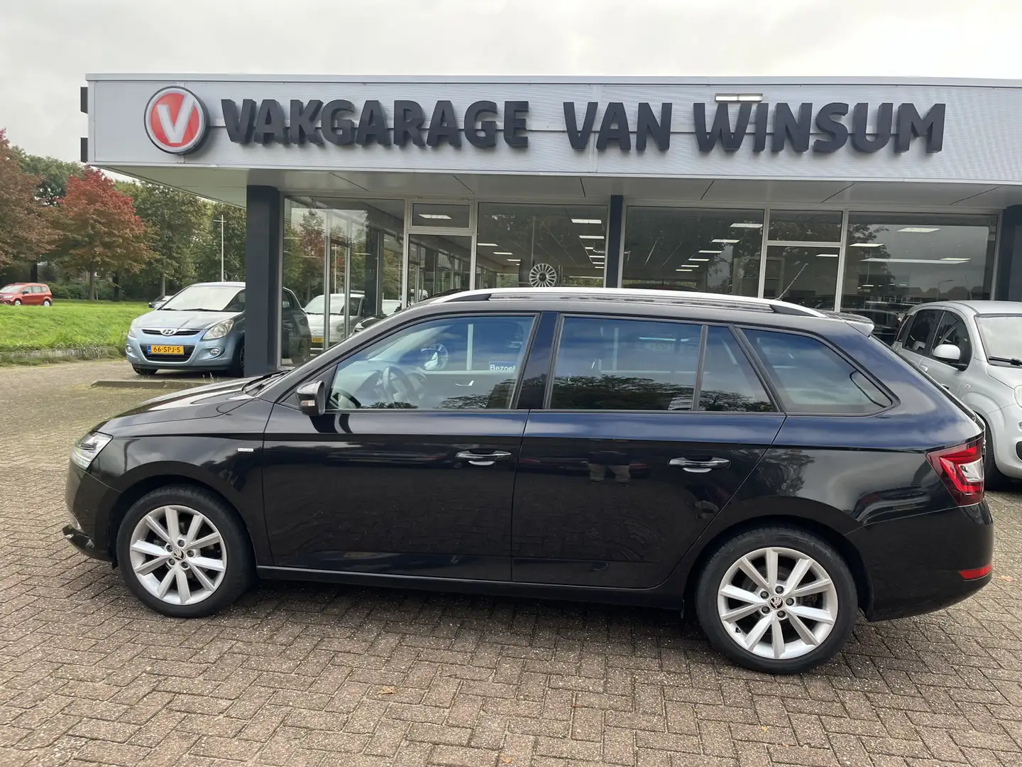 Skoda Fabia Combi 1.0 TSI Clever Navi Cruise Pdc Lmv Nap Ned a Noir - 2