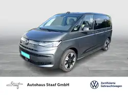 Volkswagen T7 Multivan Life 2.0 TSI 204PS DSG